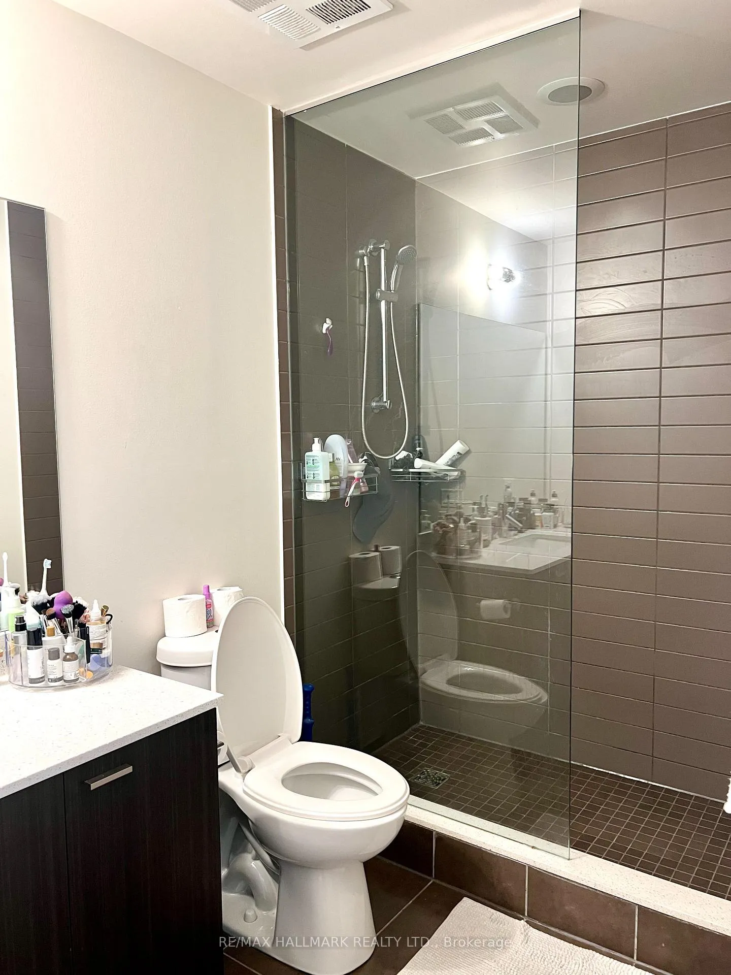 Photo 7 of Unit #303, 30 Roehampton Avenue, Toronto, Mount Pleasant West — HOMEH