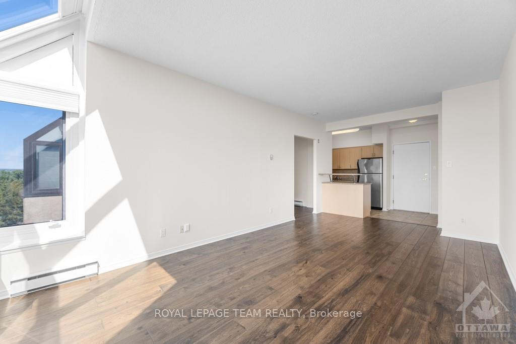 Photo 9 of Unit 711, 225 Alvin Road, Ottawa, Manor Park — HOMEH