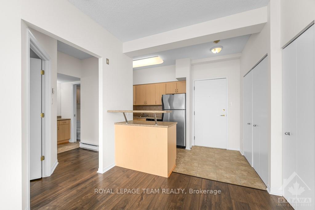 Photo 11 of Unit 711, 225 Alvin Road, Ottawa, Manor Park — HOMEH