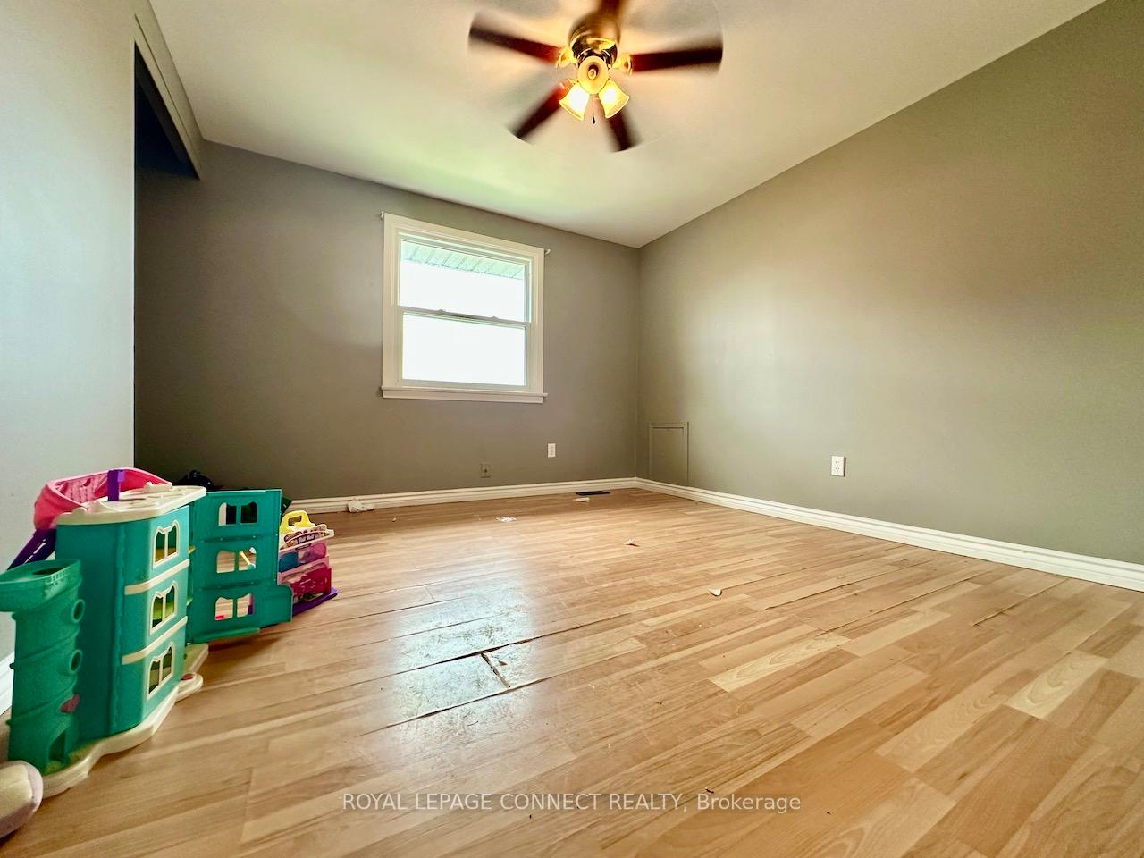 Photo 12 of Unit 13, 14 Orchard Place, Chatham-Kent — HOMEH