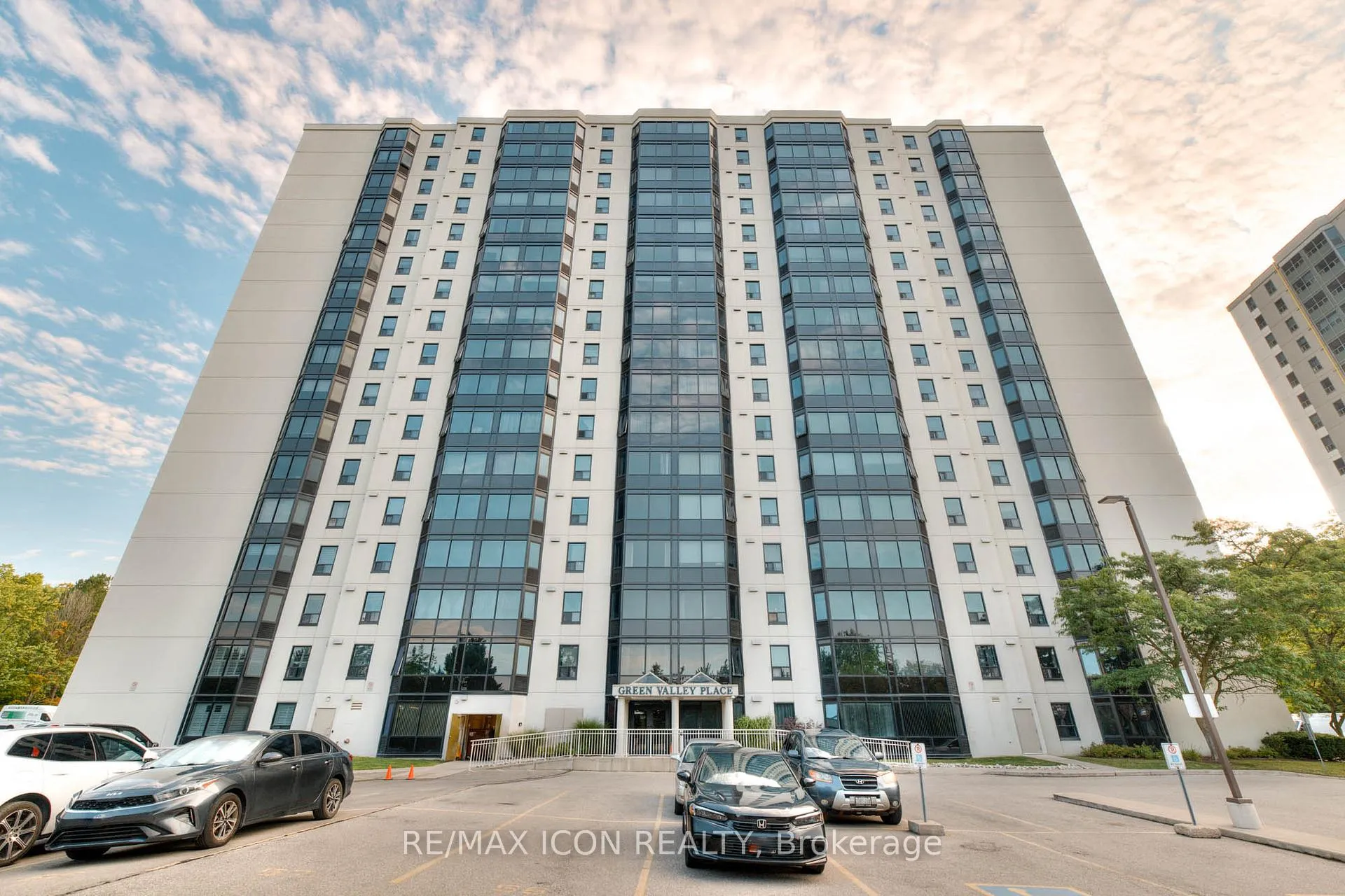 Front of Unit 103, 35 Green Valley Drive
