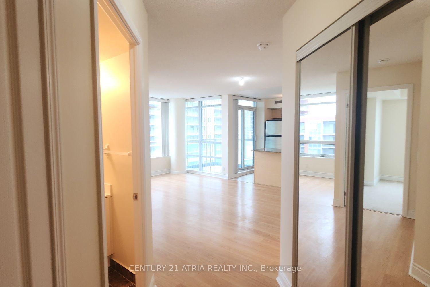 Photo 3 of Unit 708, 75 South Town Centre Boulevard, Markham, Unionville — HOMEH