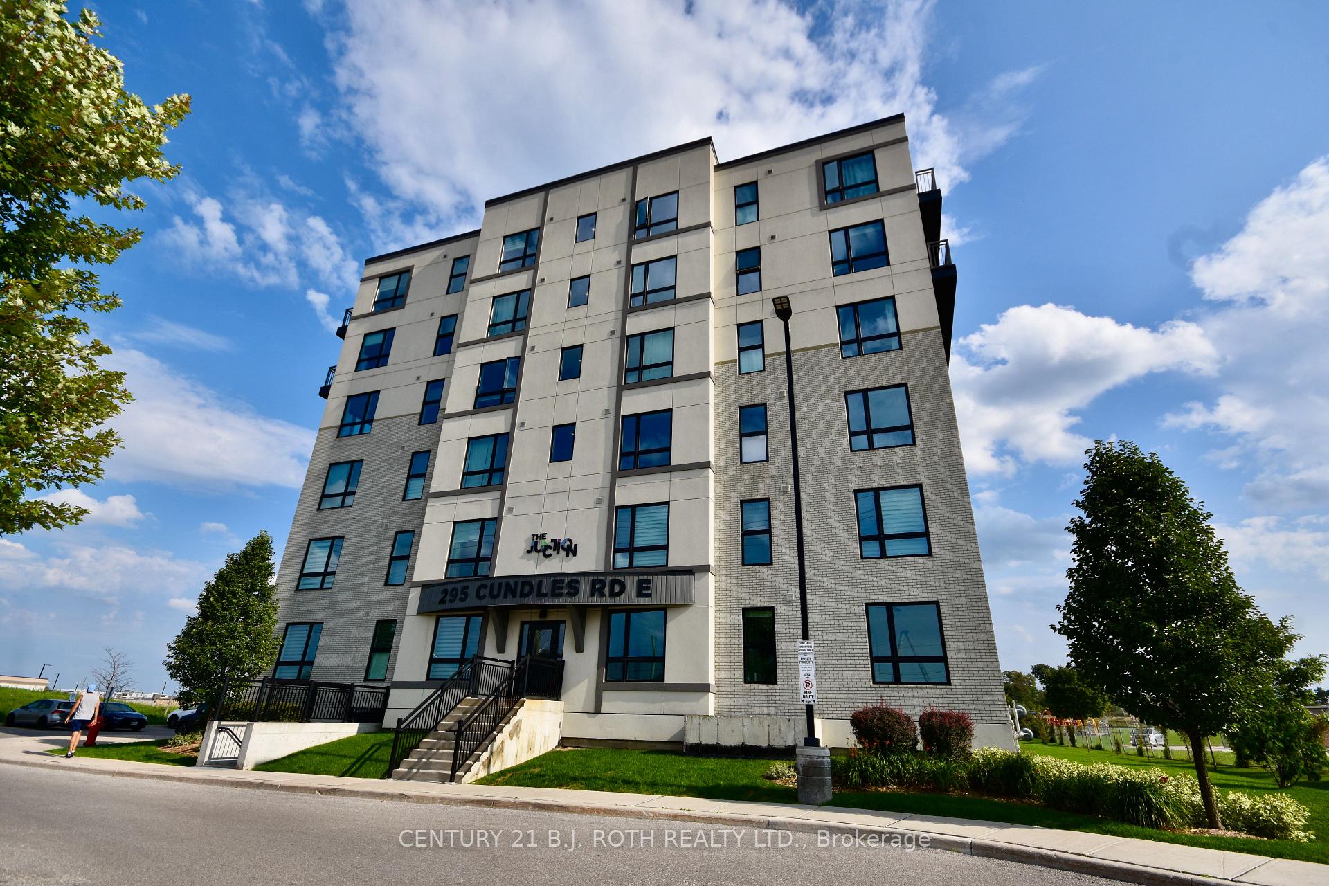 Photo 1 of Unit 203, 295 Cundles Road E, Barrie, Alliance — HOMEH
