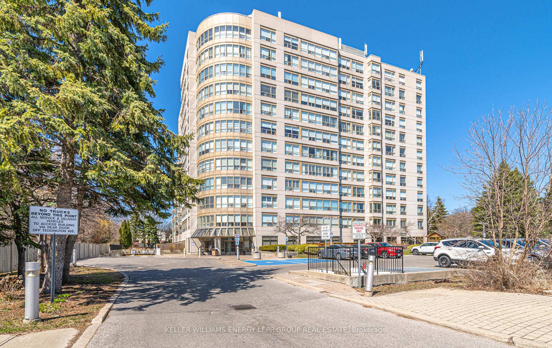 Photo 2 of Unit 1007, 712 Rossland Road E, Whitby, Pringle Creek — HOMEH