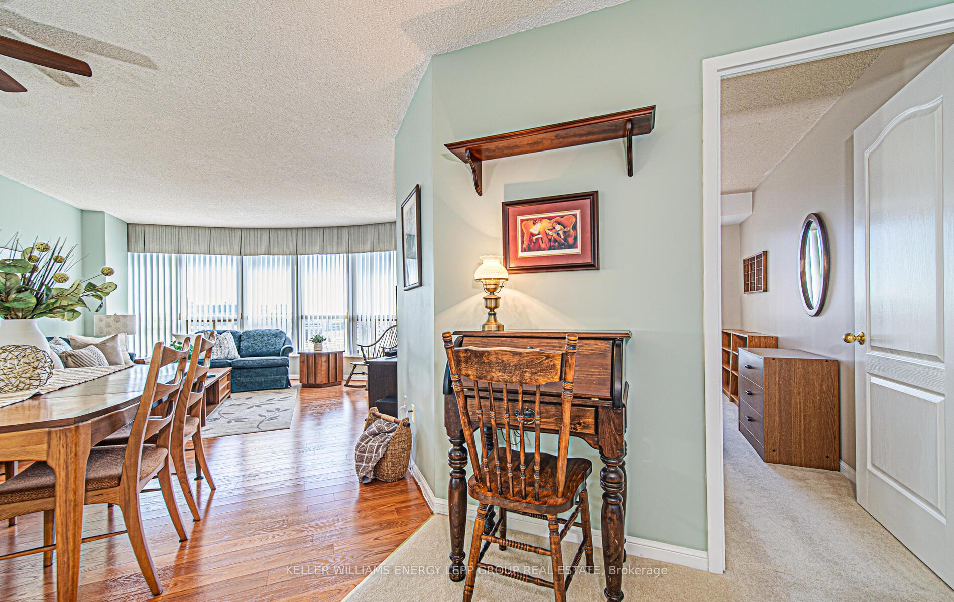 Photo 13 of Unit 1007, 712 Rossland Road E, Whitby, Pringle Creek — HOMEH