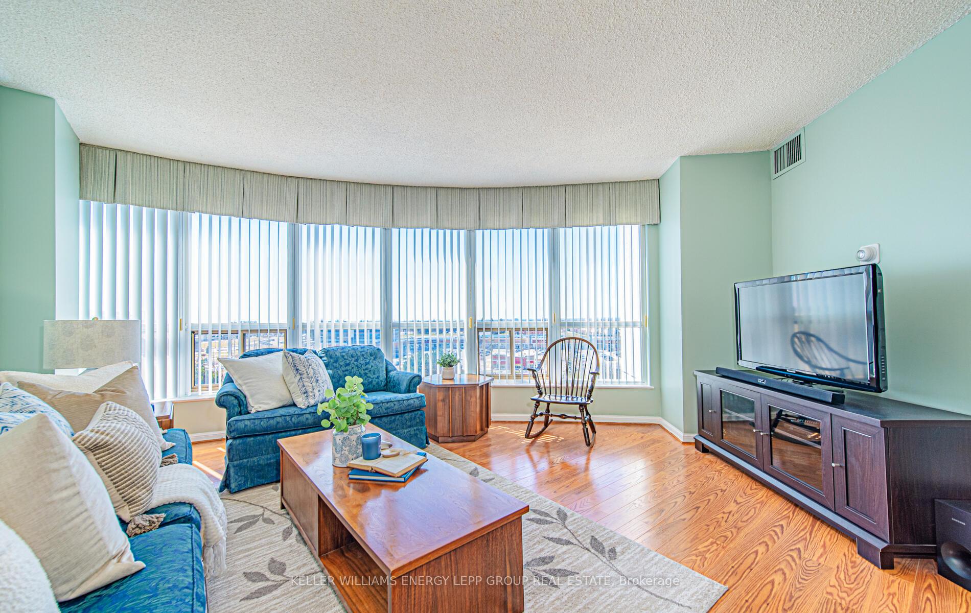 Photo 18 of Unit 1007, 712 Rossland Road E, Whitby, Pringle Creek — HOMEH