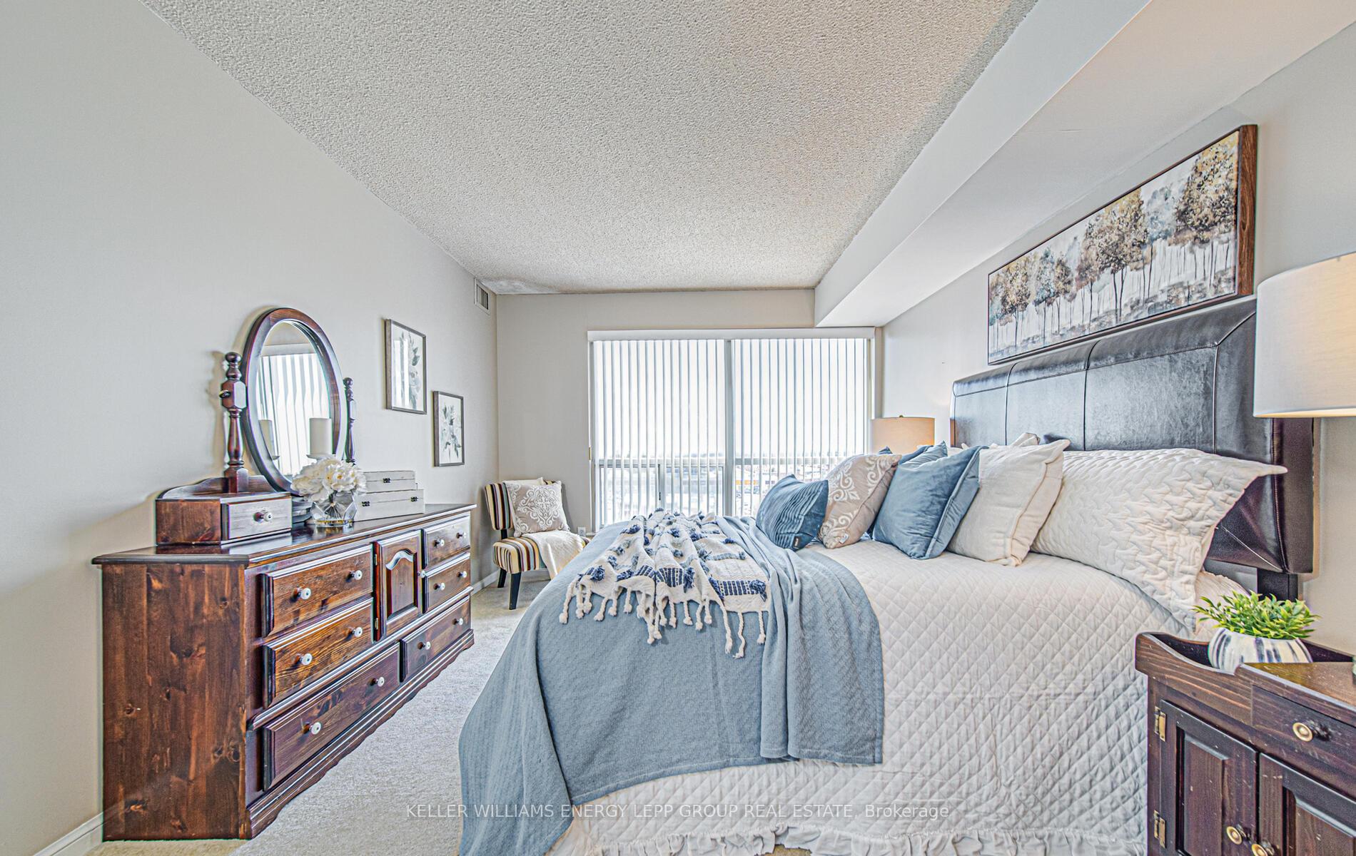 Photo 23 of Unit 1007, 712 Rossland Road E, Whitby, Pringle Creek — HOMEH