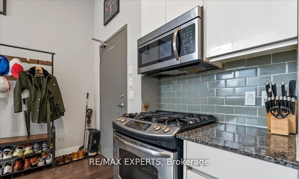 Photo 5 of Unit 101, 323 Kingston Road, Toronto, The Beaches — HOMEH