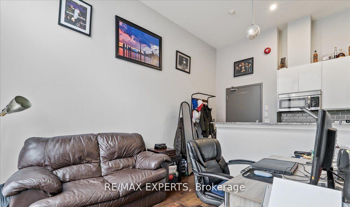 Photo 6 of Unit 101, 323 Kingston Road, Toronto, The Beaches — HOMEH
