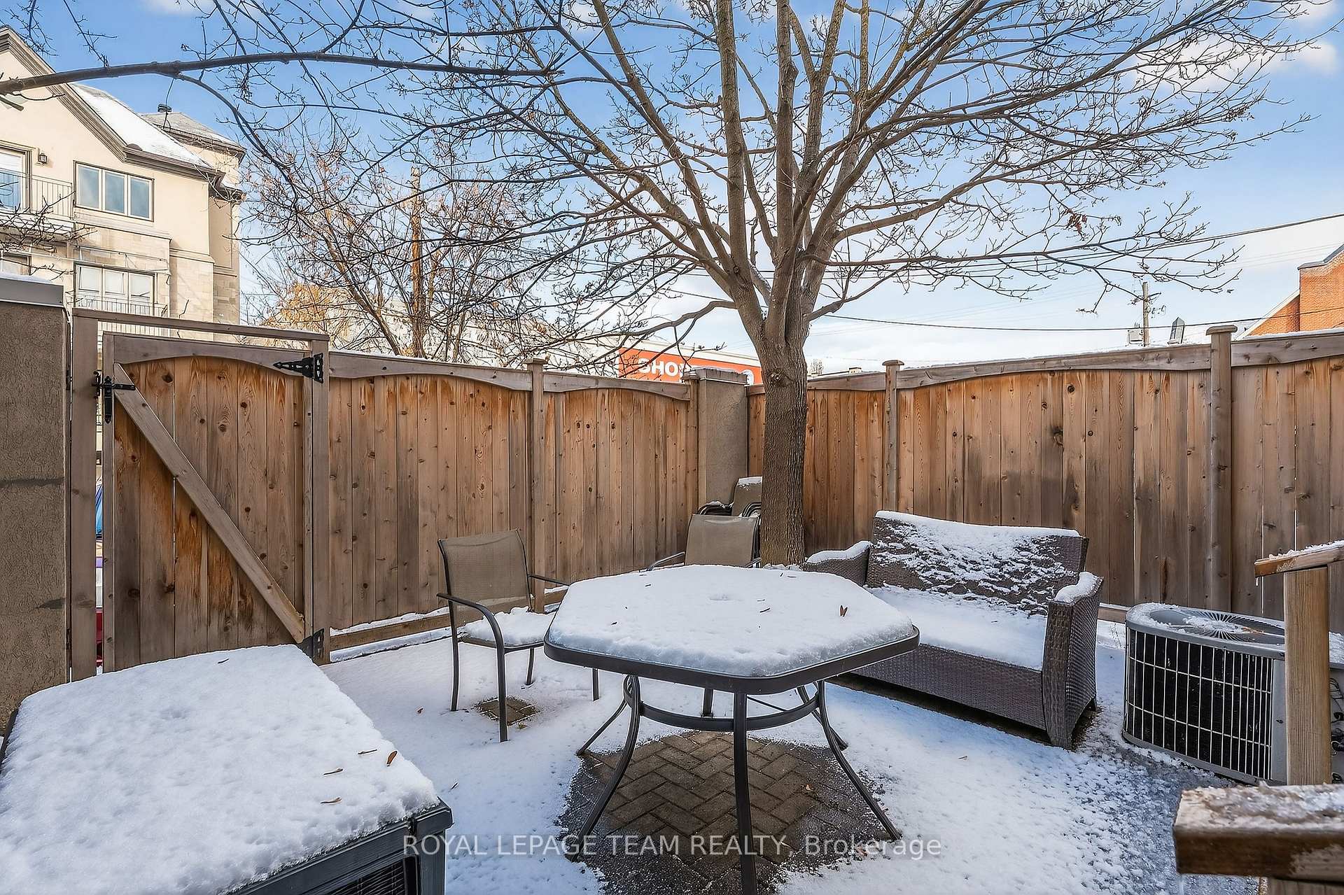 Photo 33 of 207 First Avenue, Ottawa, Glebe — HOMEH