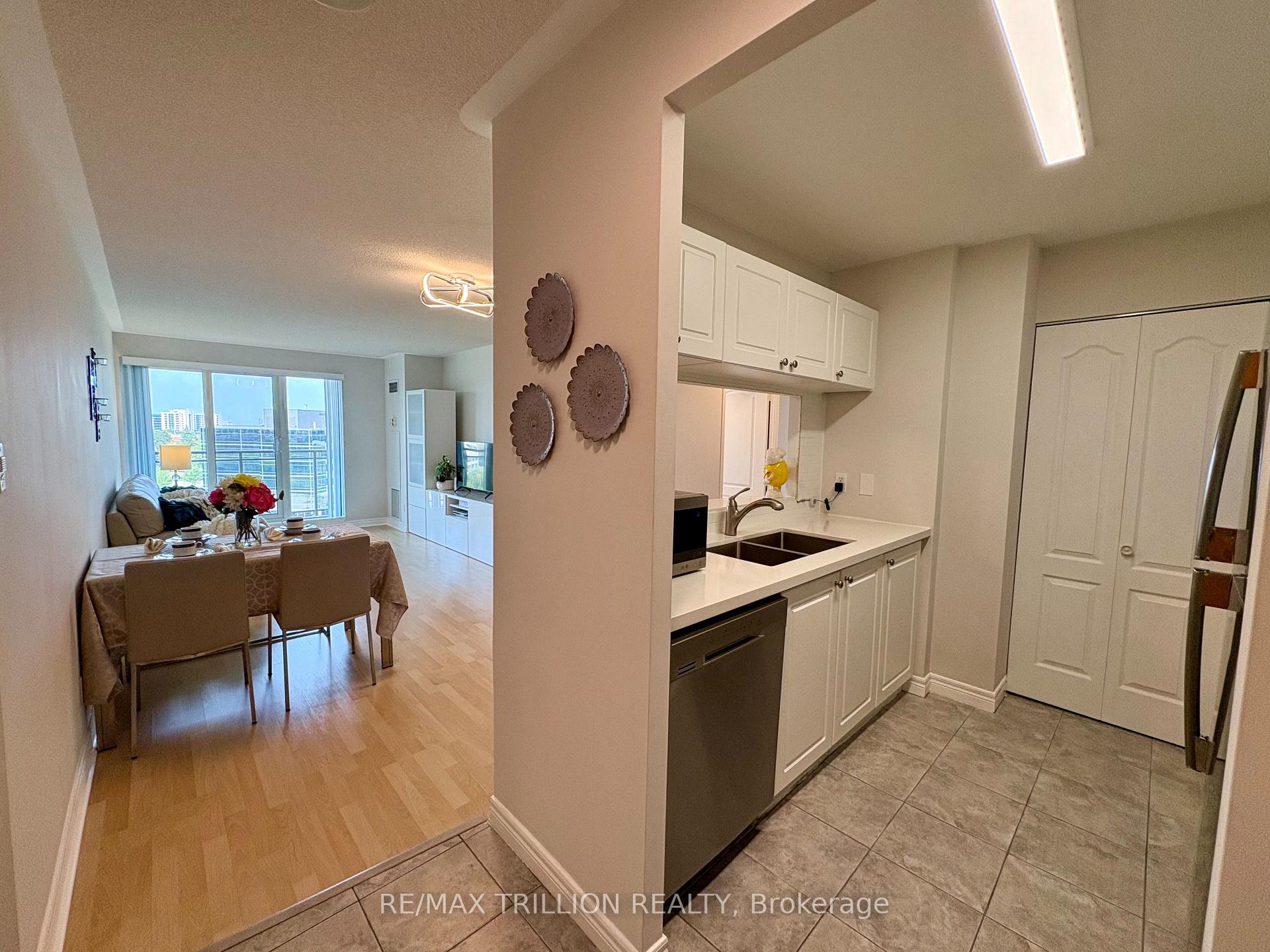 Photo 6 of Unit 1009, 399 South Park Road, Markham, Commerce Valley — HOMEH