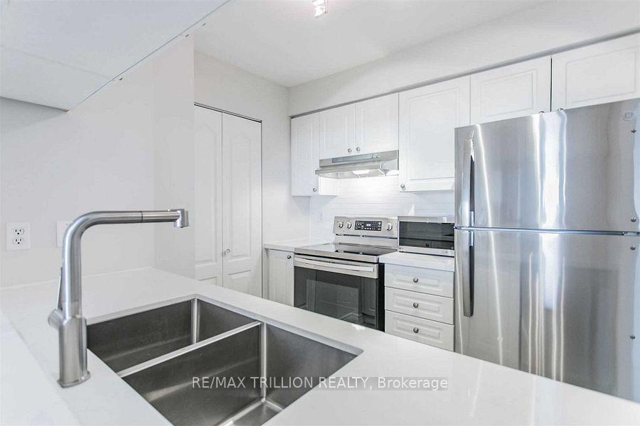 Photo 9 of Unit 1009, 399 South Park Road, Markham, Commerce Valley — HOMEH