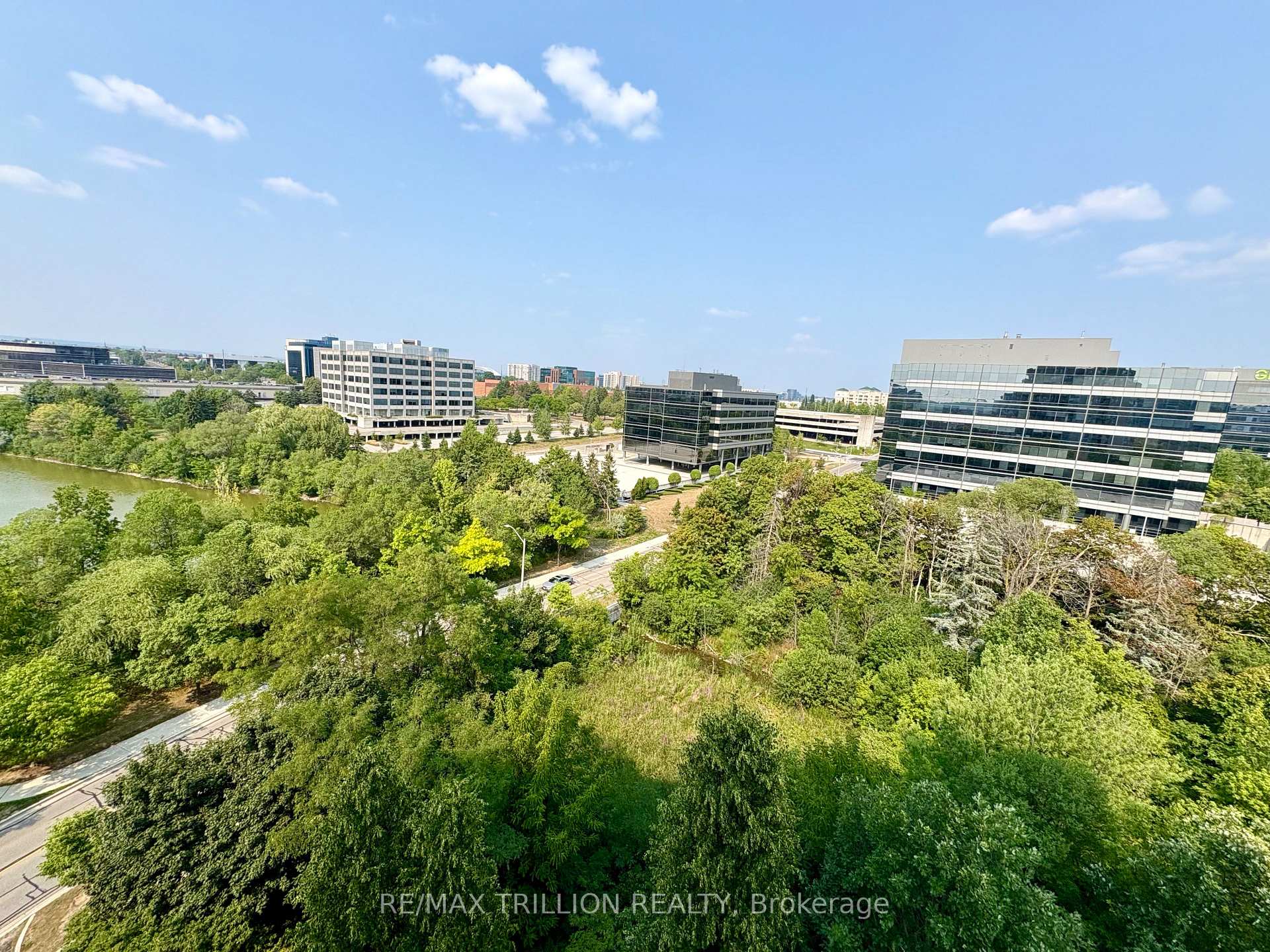 Photo 25 of Unit 1009, 399 South Park Road, Markham, Commerce Valley — HOMEH