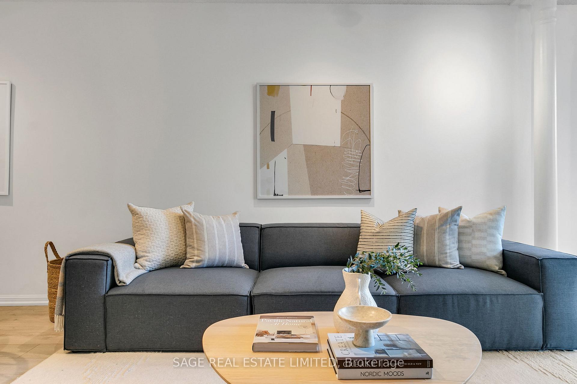 Photo 11 of Unit 912, 24 Wellesley Street W, Toronto, Bay Street Corridor — HOMEH