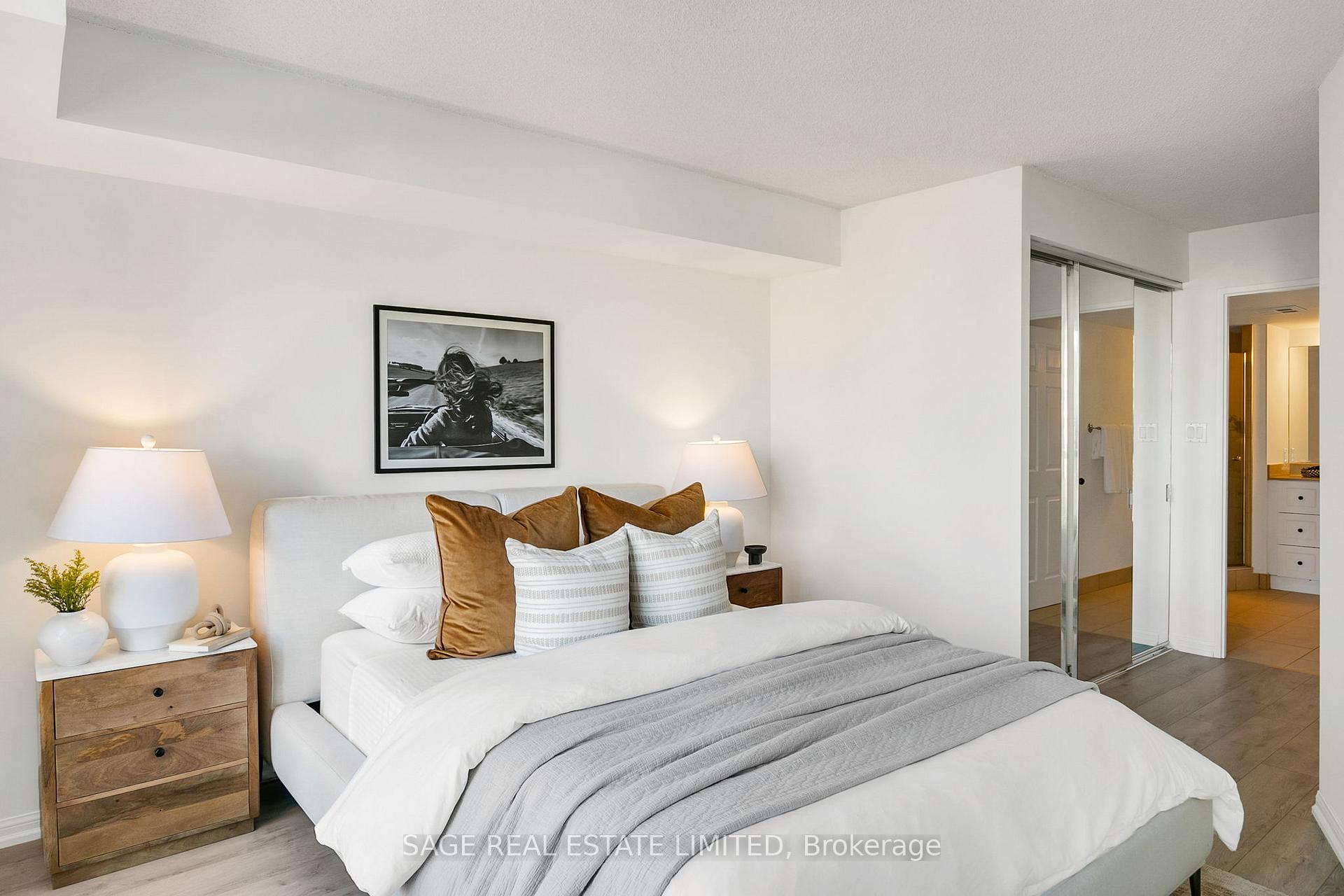 Photo 19 of Unit 912, 24 Wellesley Street W, Toronto, Bay Street Corridor — HOMEH