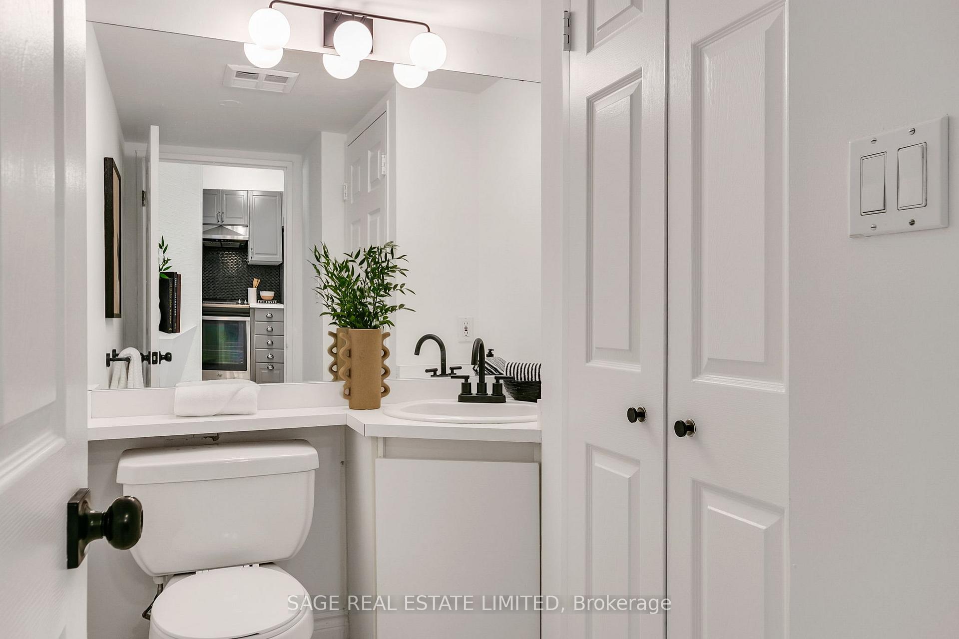 Photo 23 of Unit 912, 24 Wellesley Street W, Toronto, Bay Street Corridor — HOMEH