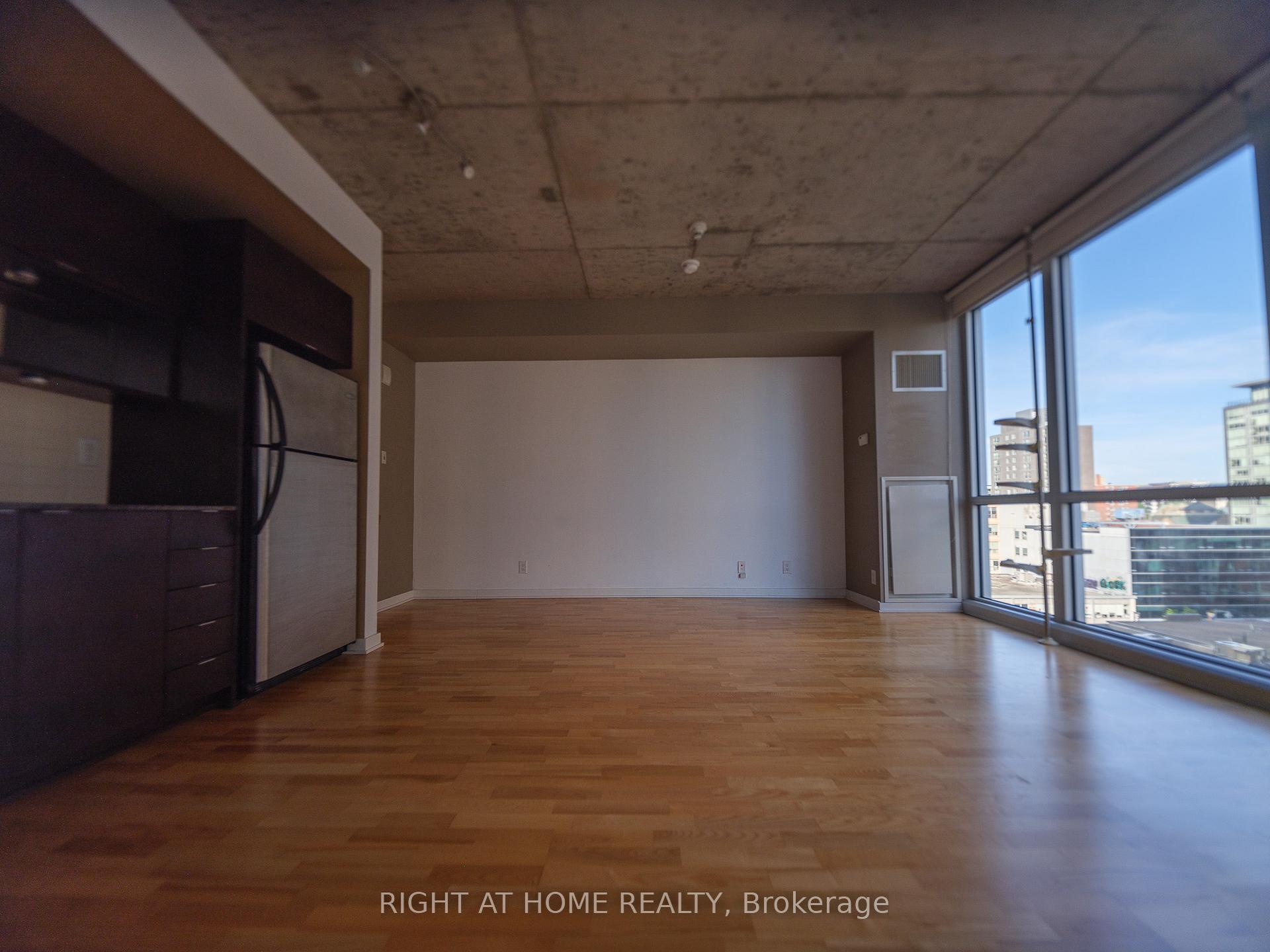 Photo 2 of Unit 615, 324 Laurier Avenue W, Ottawa, Ottawa Centre — HOMEH