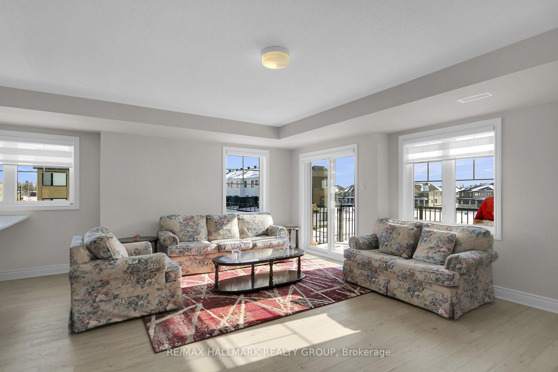 Photo 5 of Unit 71, 199 Anthracite Point, Ottawa, Barrhaven - Heritage Park — HOMEH