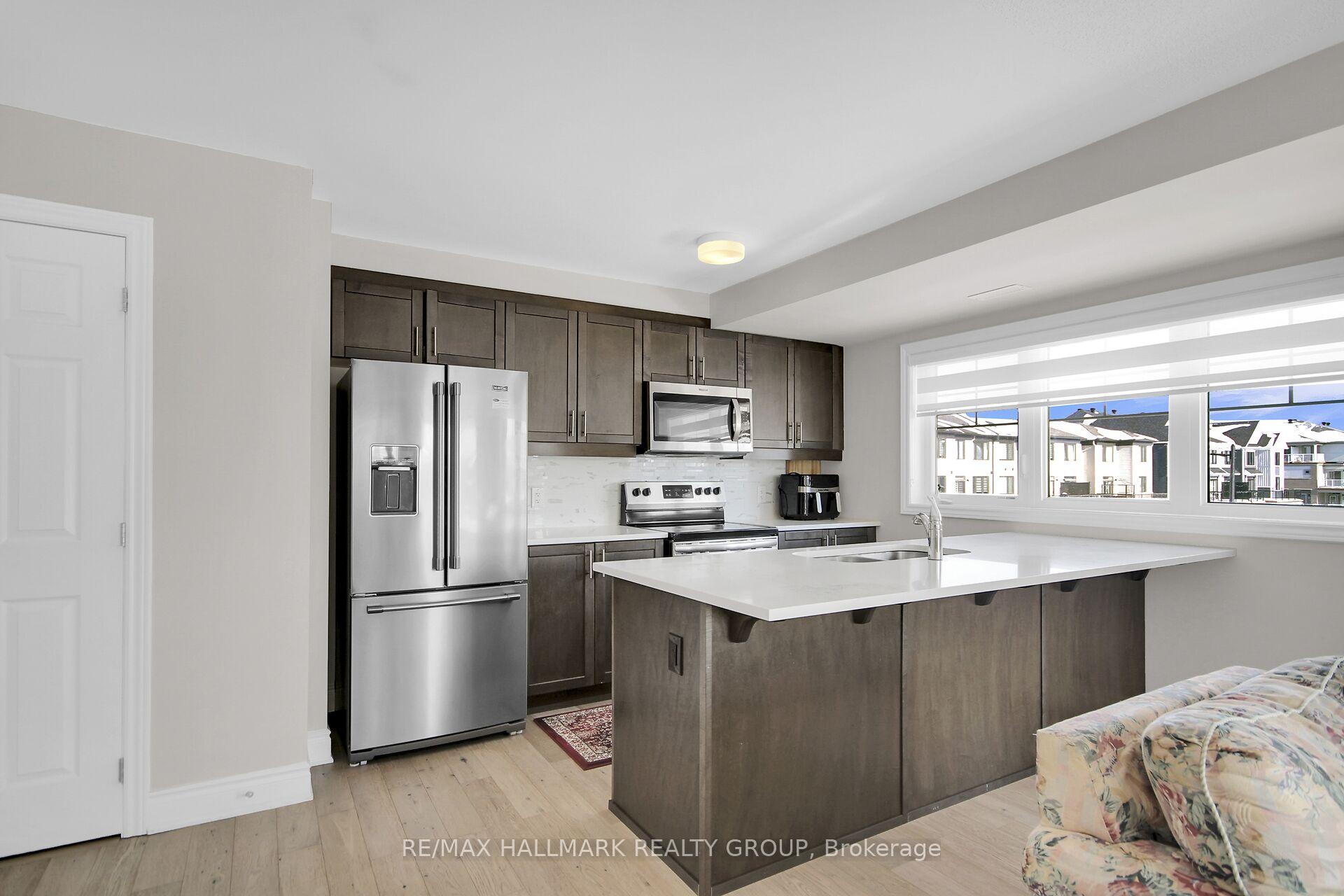 Photo 12 of Unit 71, 199 Anthracite Point, Ottawa, Barrhaven - Heritage Park — HOMEH