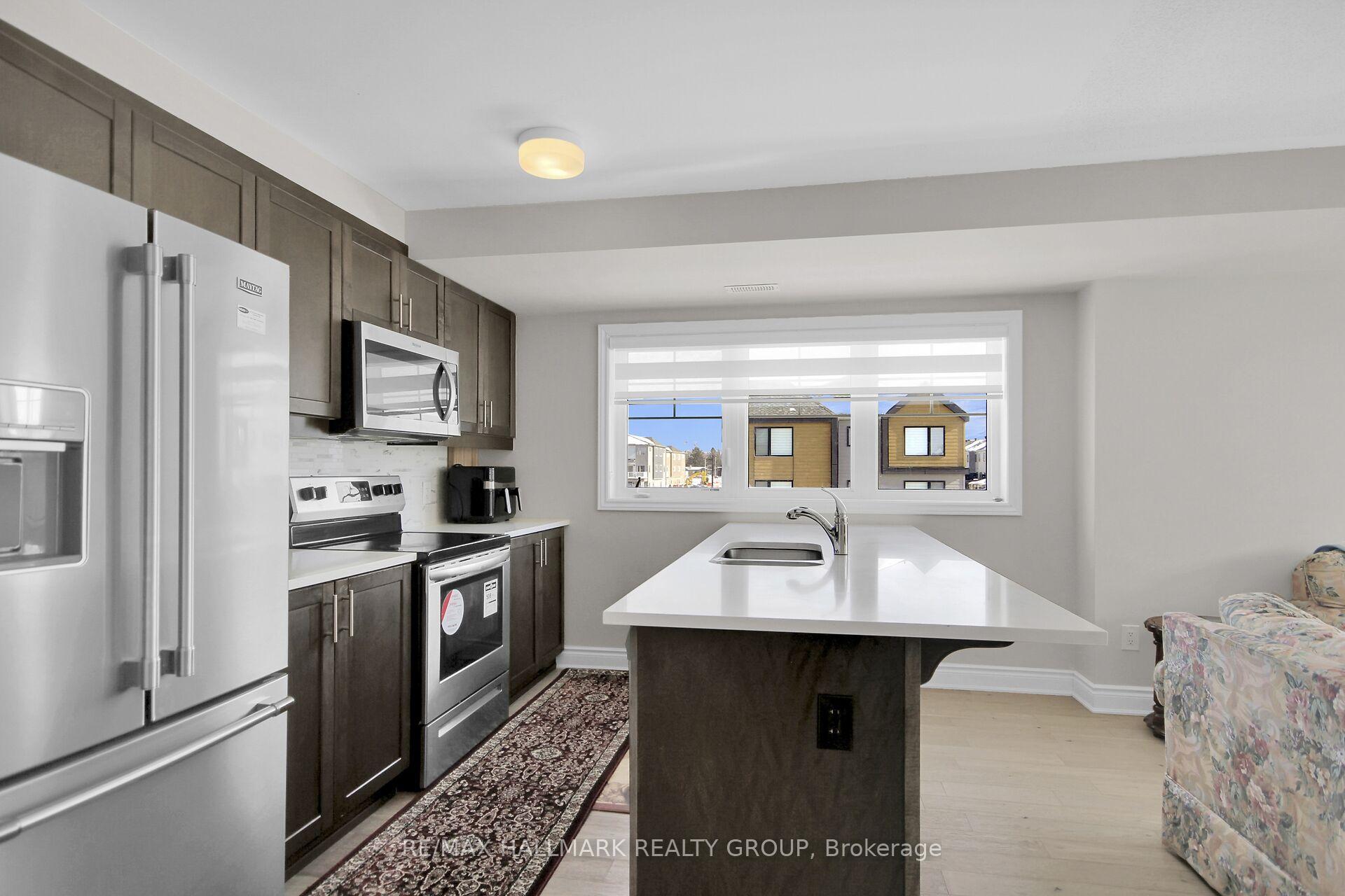 Photo 13 of Unit 71, 199 Anthracite Point, Ottawa, Barrhaven - Heritage Park — HOMEH