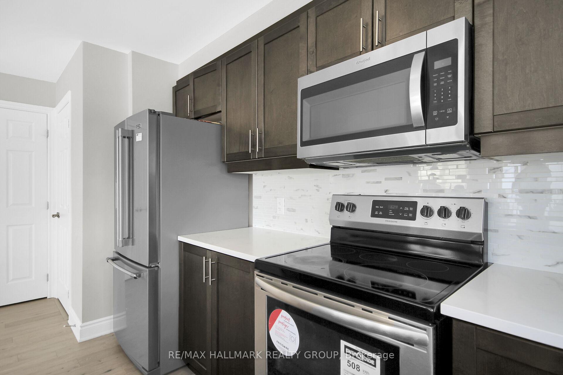 Photo 18 of Unit 71, 199 Anthracite Point, Ottawa, Barrhaven - Heritage Park — HOMEH