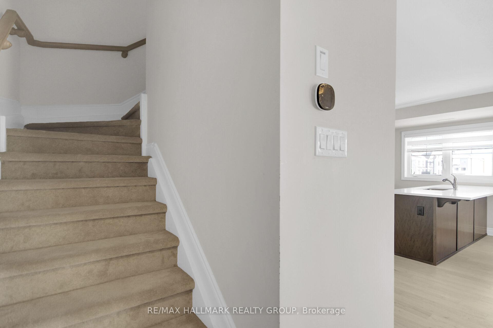 Photo 22 of Unit 71, 199 Anthracite Point, Ottawa, Barrhaven - Heritage Park — HOMEH