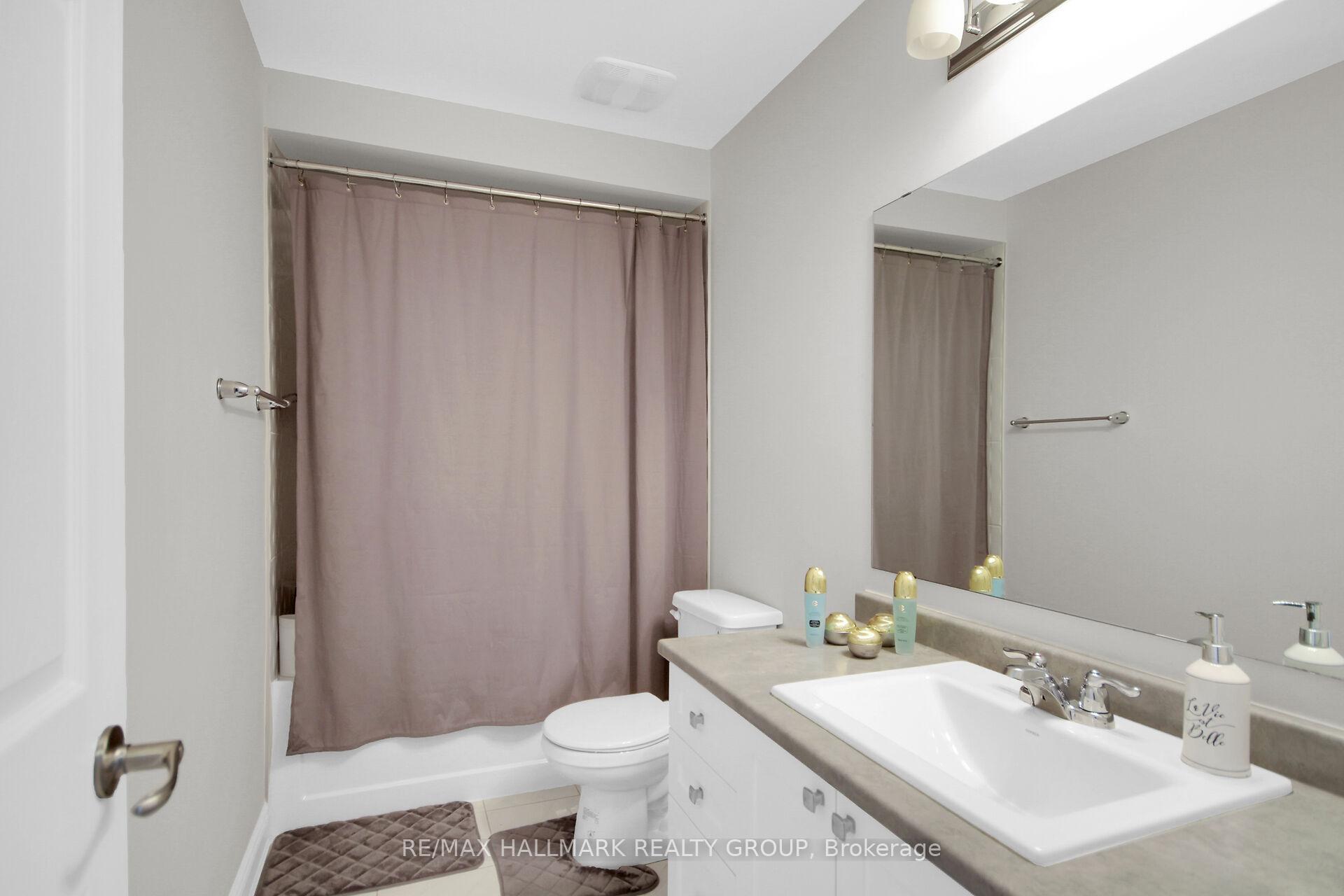 Photo 30 of Unit 71, 199 Anthracite Point, Ottawa, Barrhaven - Heritage Park — HOMEH