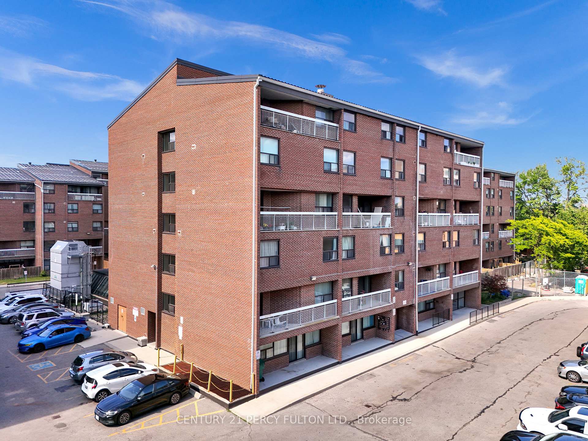 Photo 1 of Unit 204, 4062 Lawrence Avenue E, Scarborough, West Hill — HOMEH