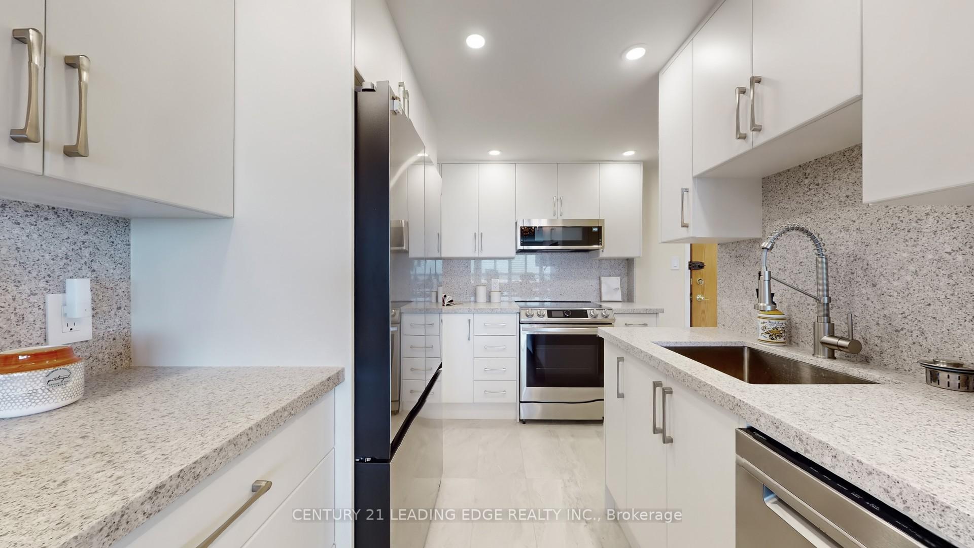 Photo 12 of Unit 817, 2 Raymerville Drive, Markham, Raymerville — HOMEH