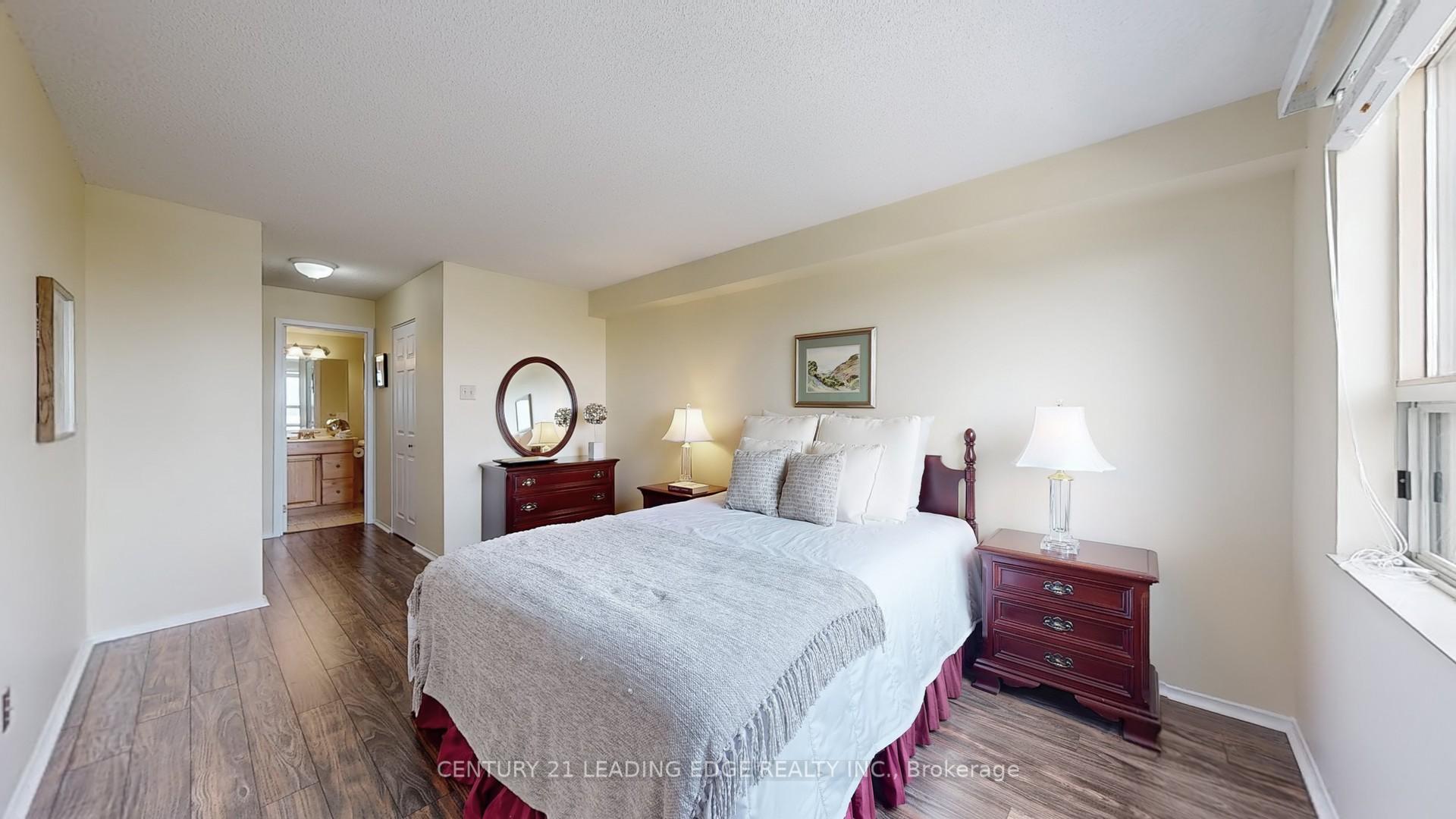 Photo 17 of Unit 817, 2 Raymerville Drive, Markham, Raymerville — HOMEH