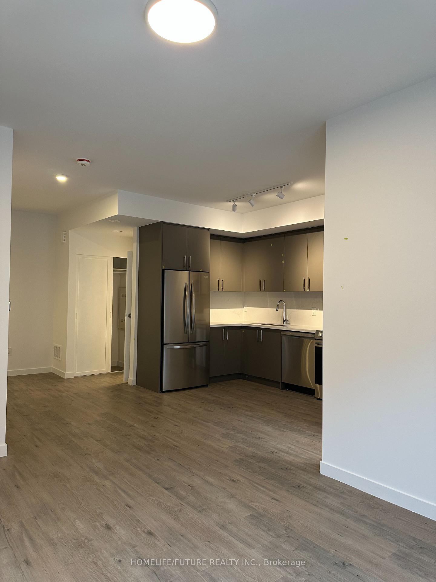 Photo 12 of Unit 22, 117 Marydale Avenue, Markham, Middlefield — HOMEH