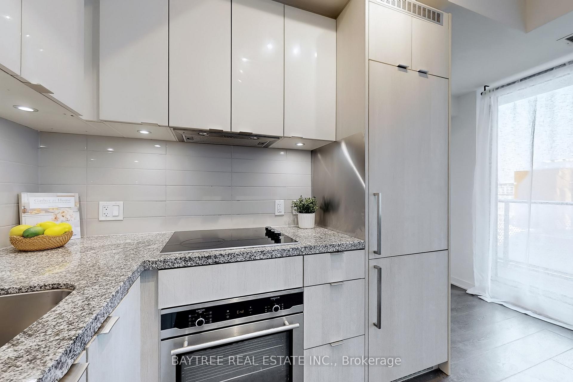 Photo 13 of Unit 1509, 115 Blue Jays Way, Toronto, Waterfront Communities — HOMEH