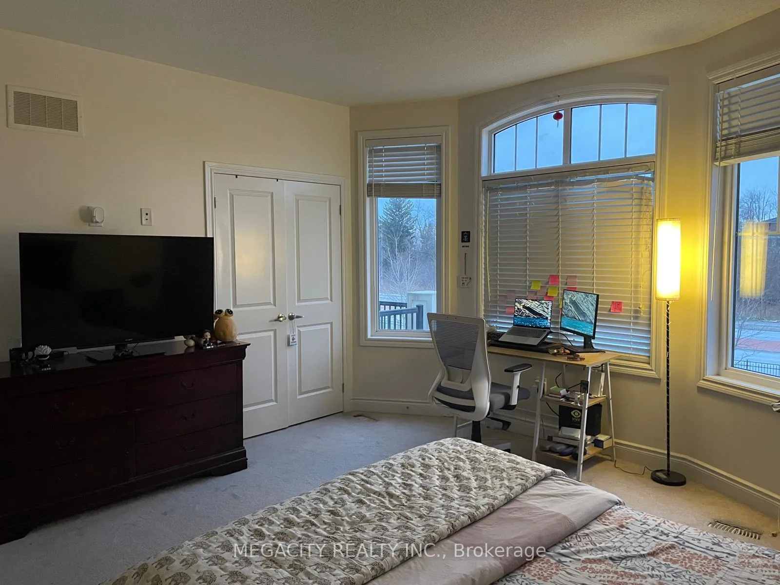 Photo 6 of Unit upper portion, 47 Elysian Fields Circle, Brampton, Bram West — HOMEH