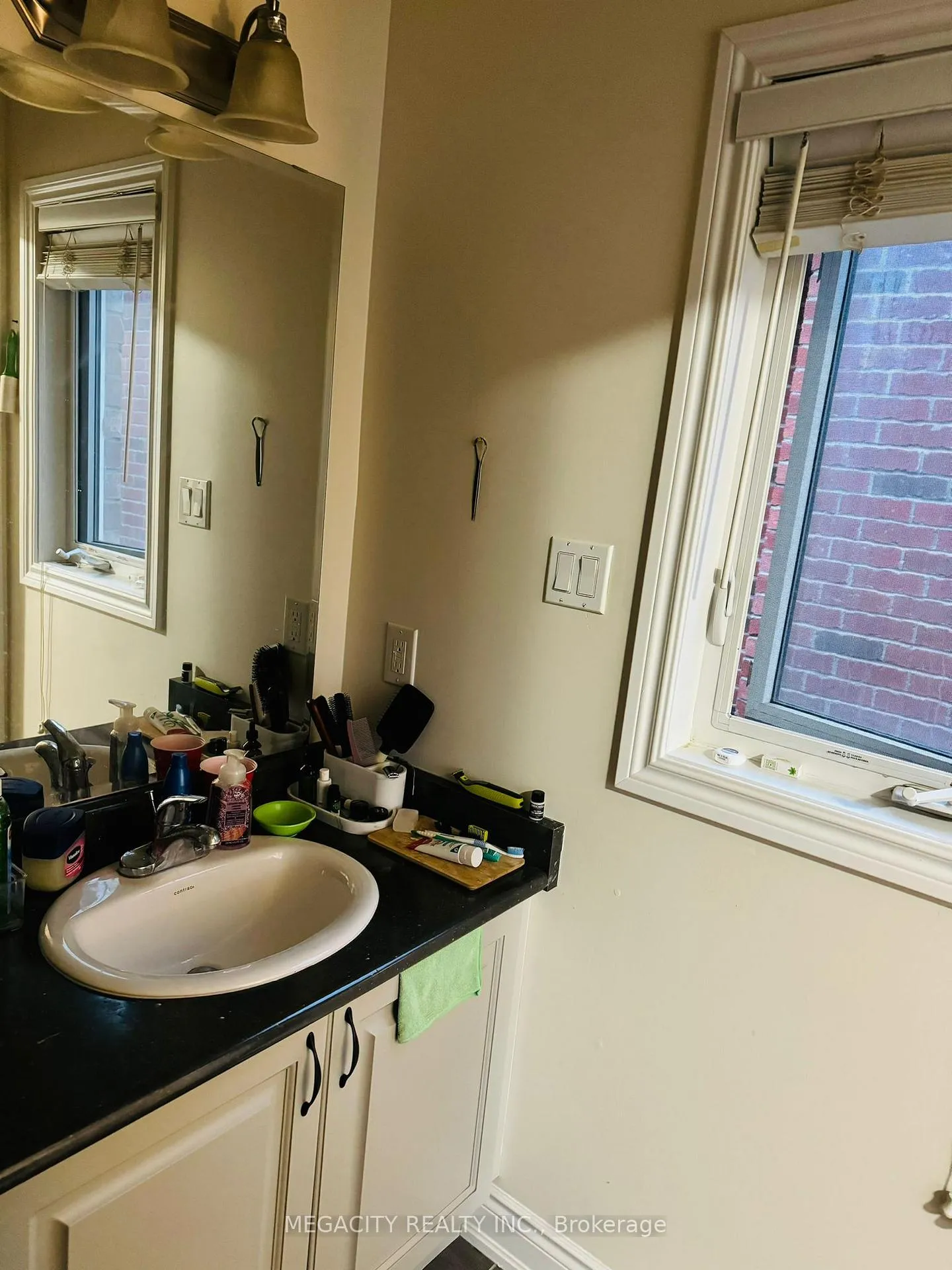 Photo 23 of Unit upper portion, 47 Elysian Fields Circle, Brampton, Bram West — HOMEH