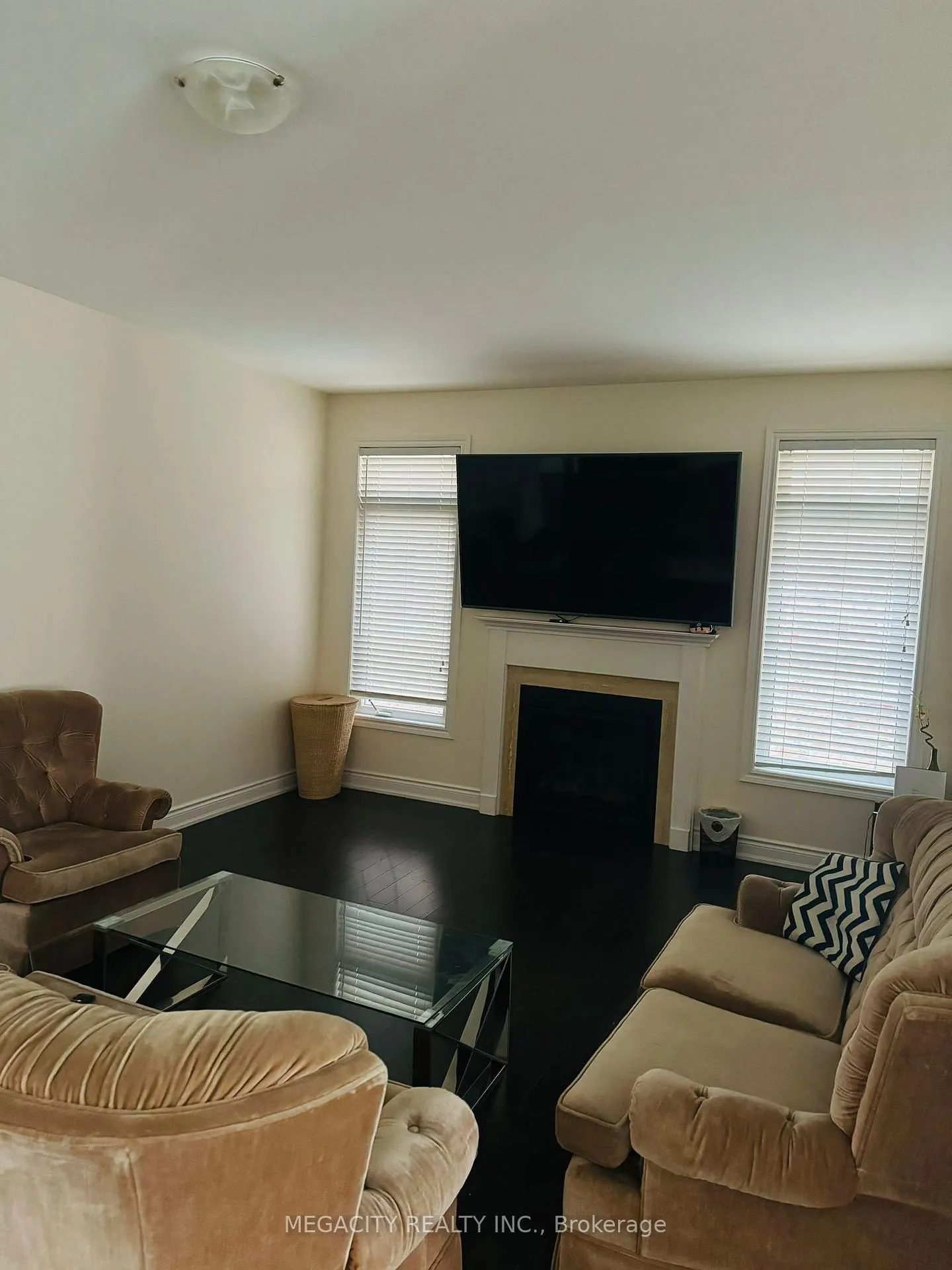 Photo 26 of Unit upper portion, 47 Elysian Fields Circle, Brampton, Bram West — HOMEH