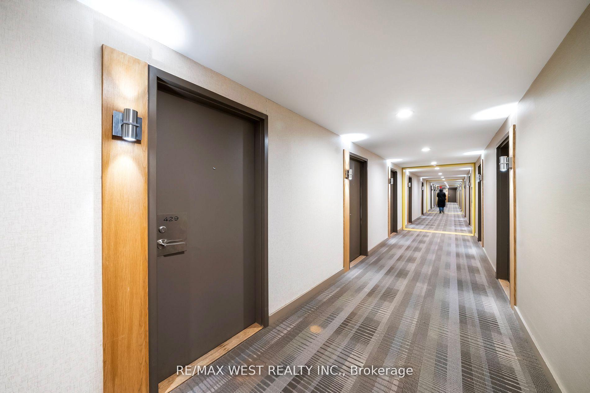 Photo 28 of Unit 429, 5 Hanna Avenue, Toronto, Niagara — HOMEH