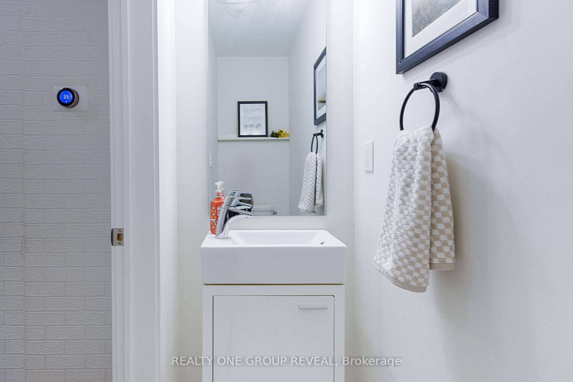 Photo 13 of Unit 118, 1555 Kingston Road, Pickering, Town Centre — HOMEH