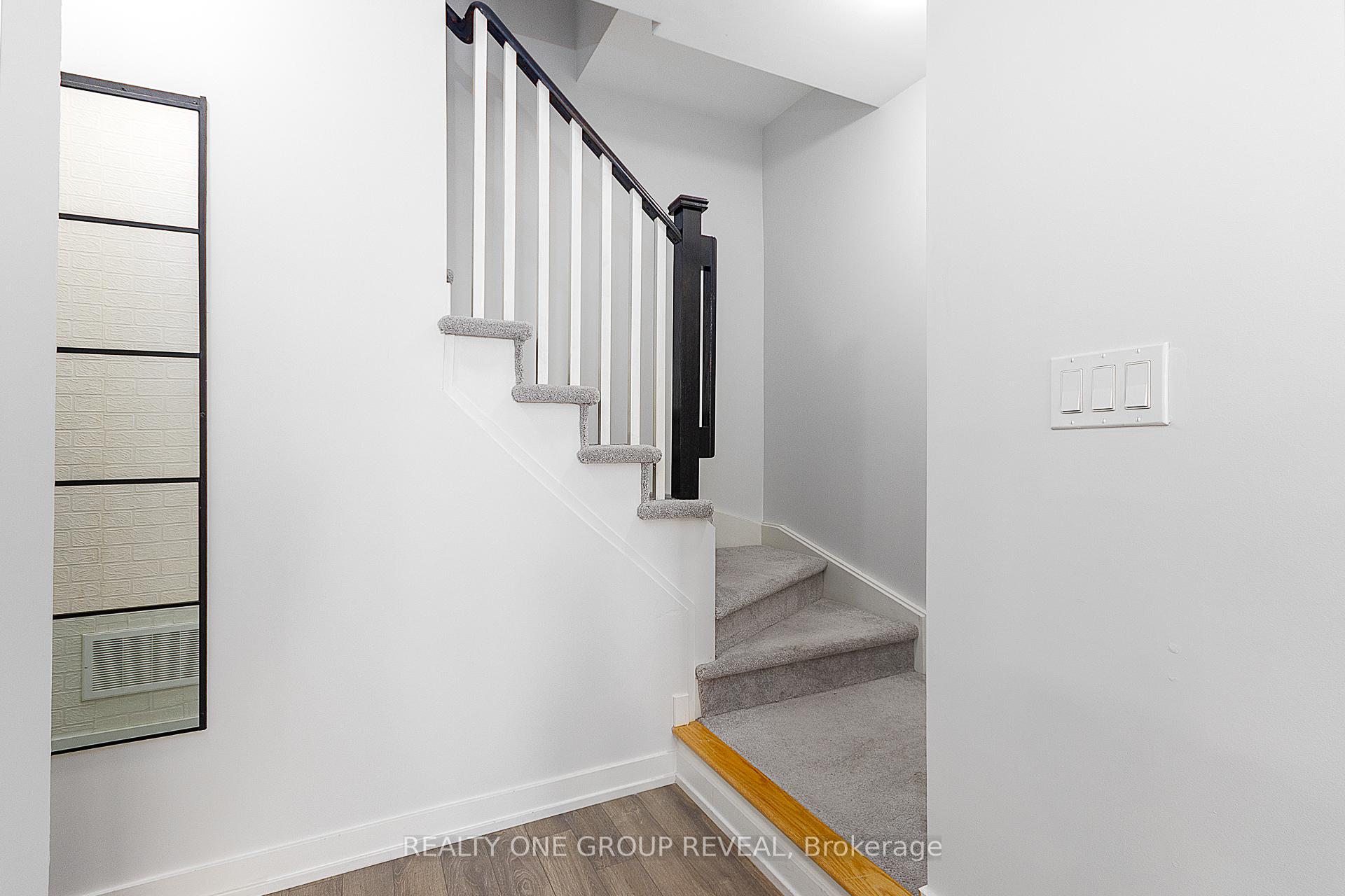 Photo 17 of Unit 118, 1555 Kingston Road, Pickering, Town Centre — HOMEH