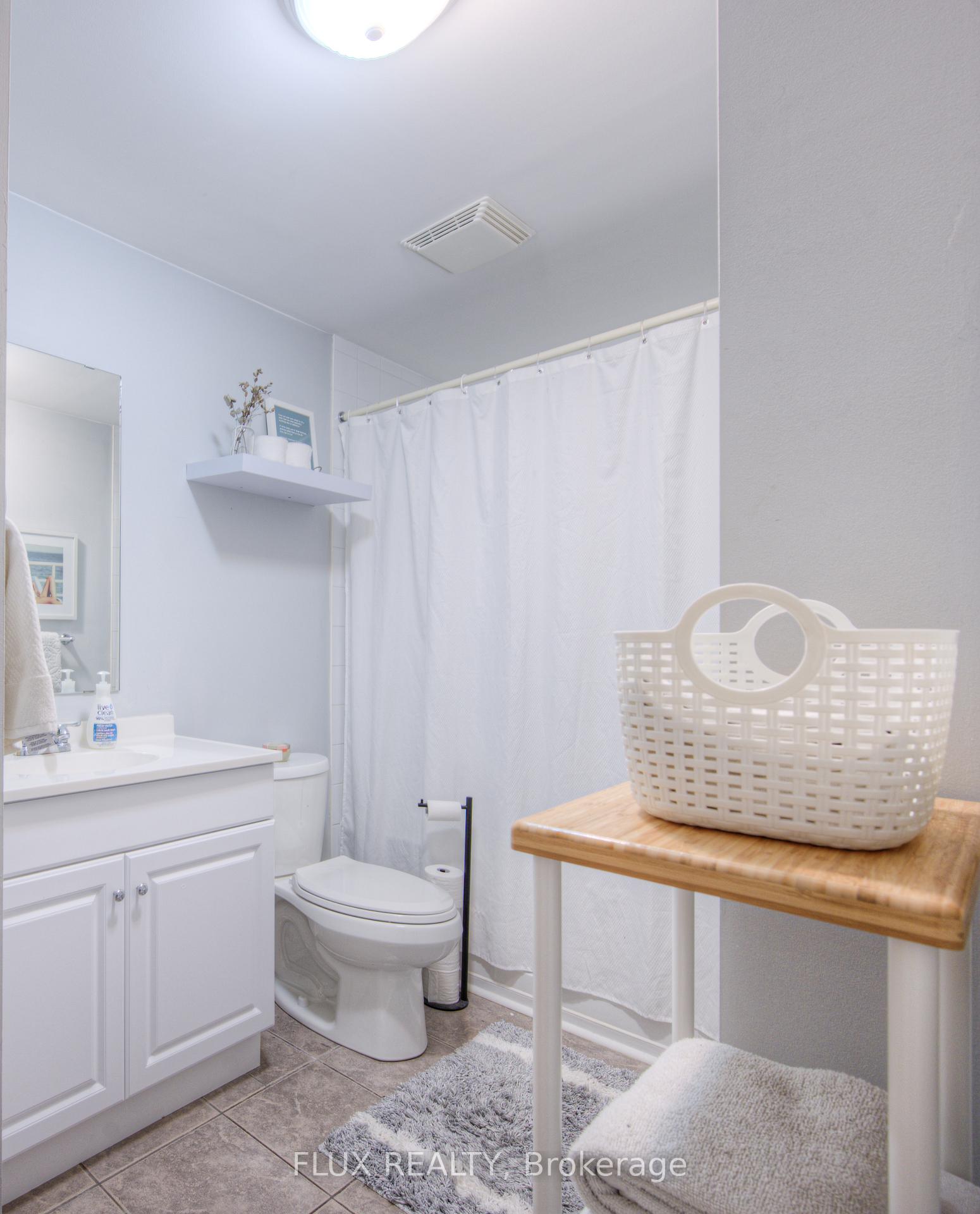 Photo 6 of Unit 10C, 45 Cedarhill Crescent, Kitchener — HOMEH