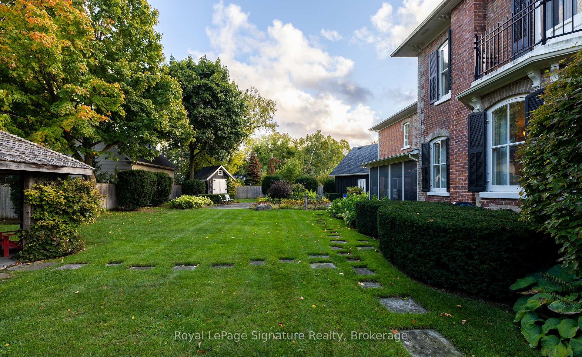 Photo 43 of 186 Third Street, Collingwood — HOMEH