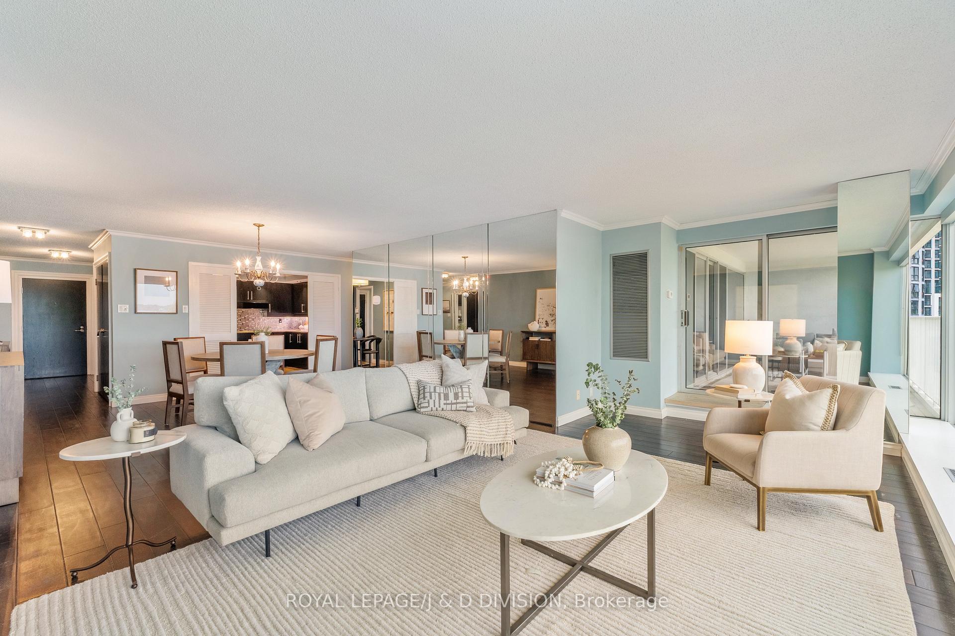 Photo 10 of Unit 410, 401 Queens Quay W, Toronto, Waterfront Communities — HOMEH