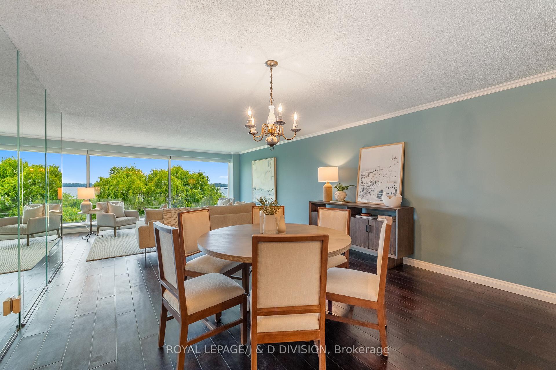 Photo 15 of Unit 410, 401 Queens Quay W, Toronto, Waterfront Communities — HOMEH