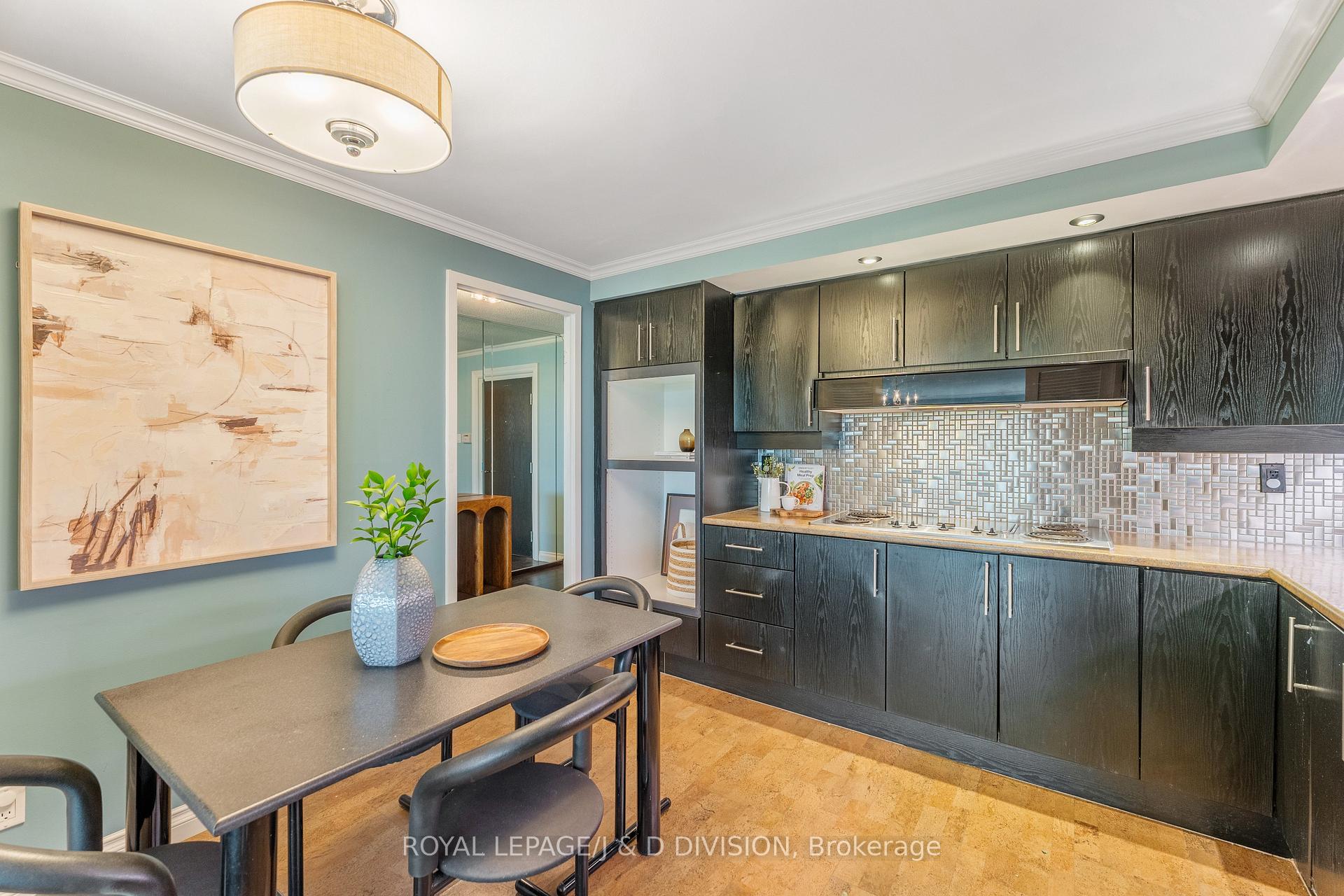 Photo 17 of Unit 410, 401 Queens Quay W, Toronto, Waterfront Communities — HOMEH