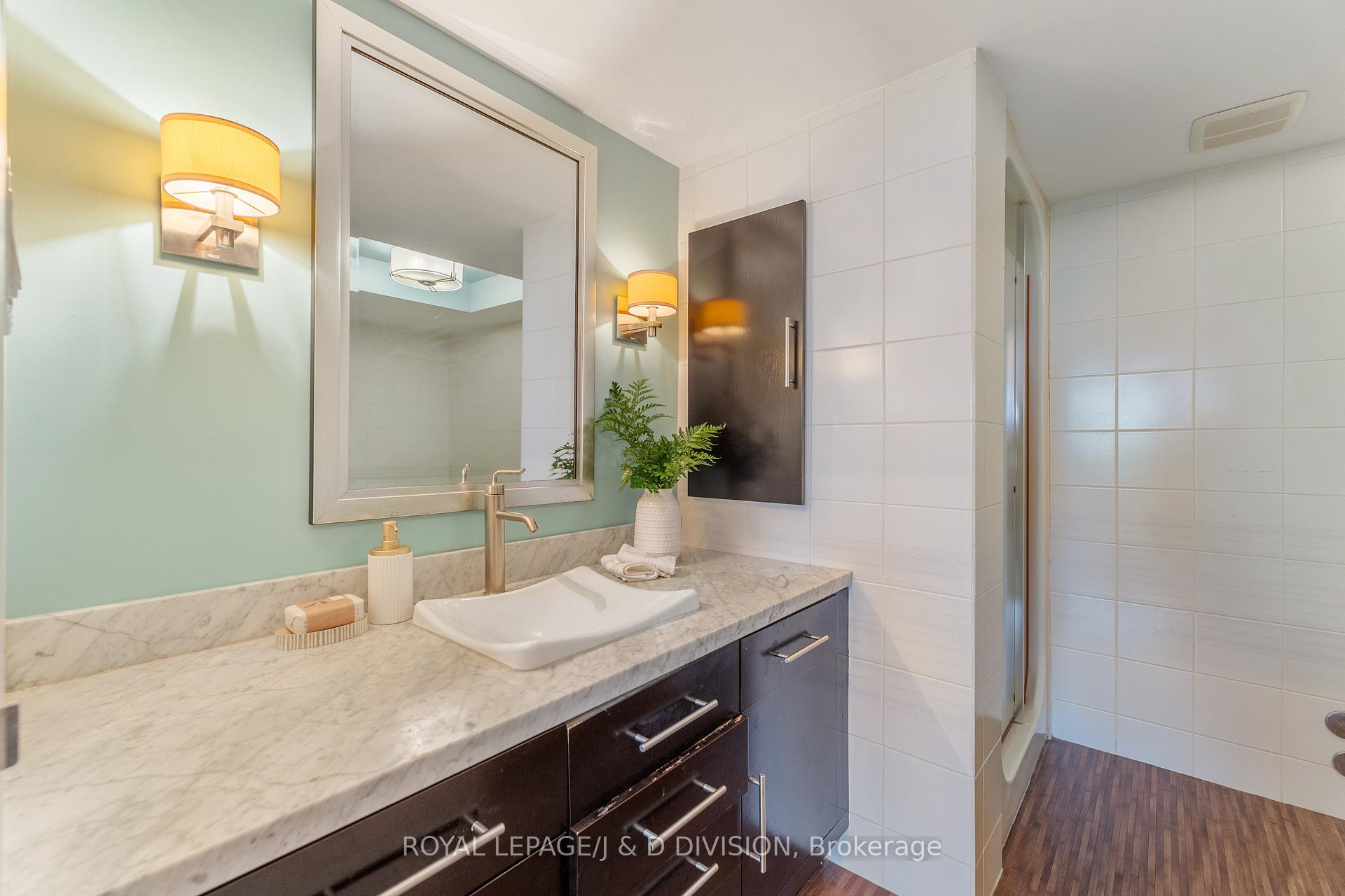 Photo 22 of Unit 410, 401 Queens Quay W, Toronto, Waterfront Communities — HOMEH