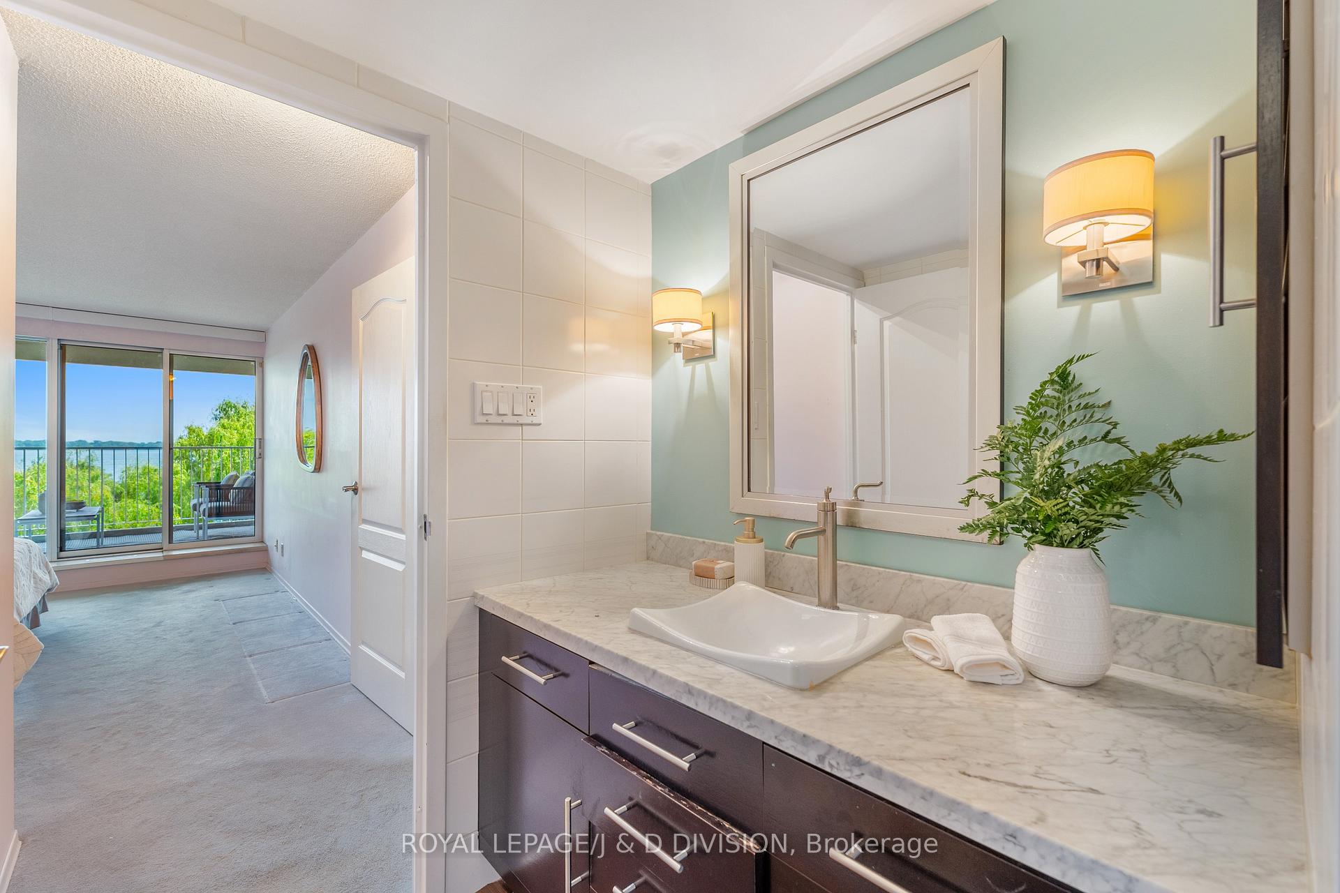 Photo 23 of Unit 410, 401 Queens Quay W, Toronto, Waterfront Communities — HOMEH