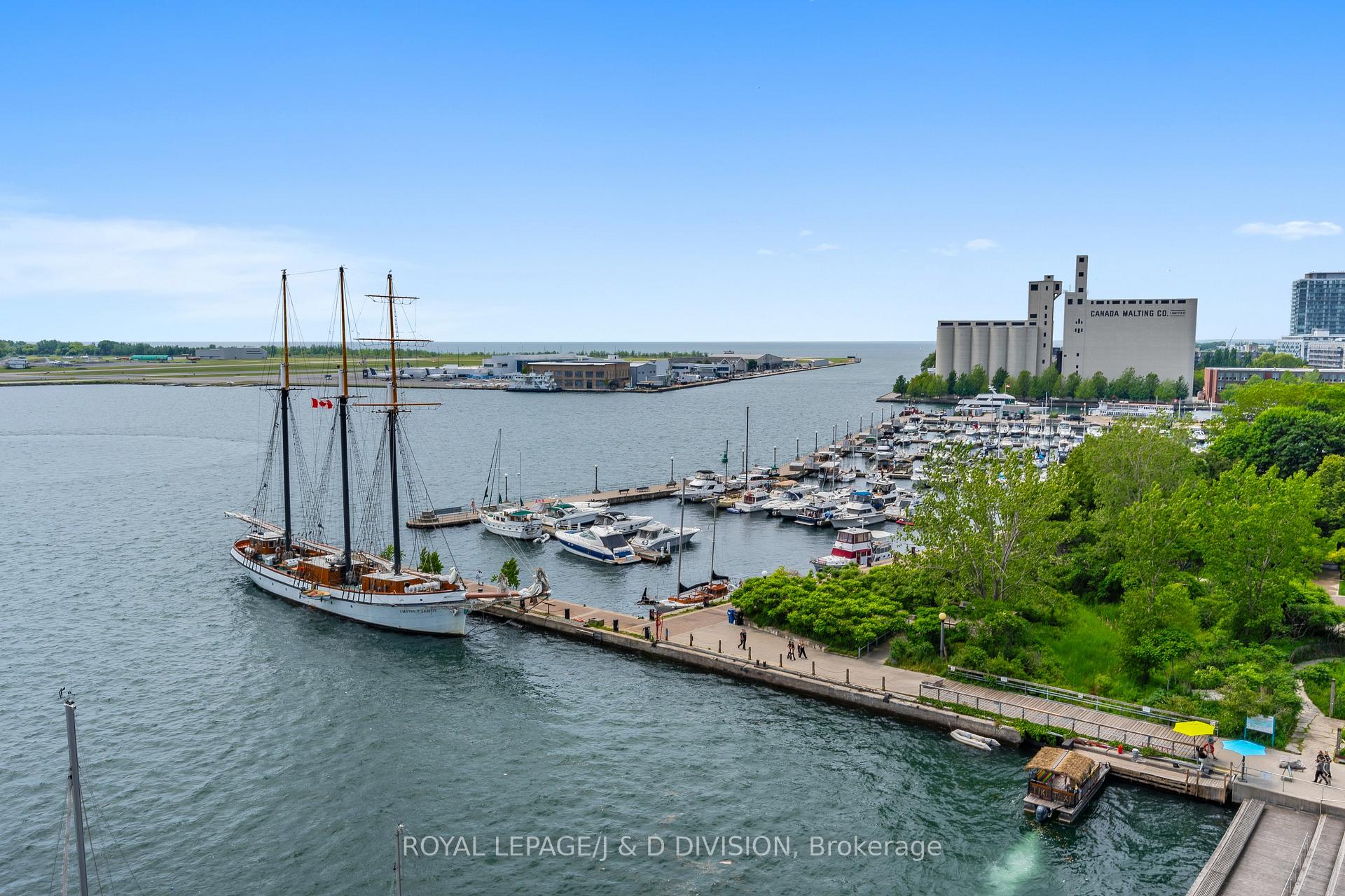 Photo 37 of Unit 410, 401 Queens Quay W, Toronto, Waterfront Communities — HOMEH