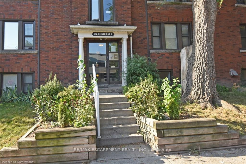 Photo 1 of Unit 10, 356 Hunter Street E, Hamilton, Stinson — HOMEH