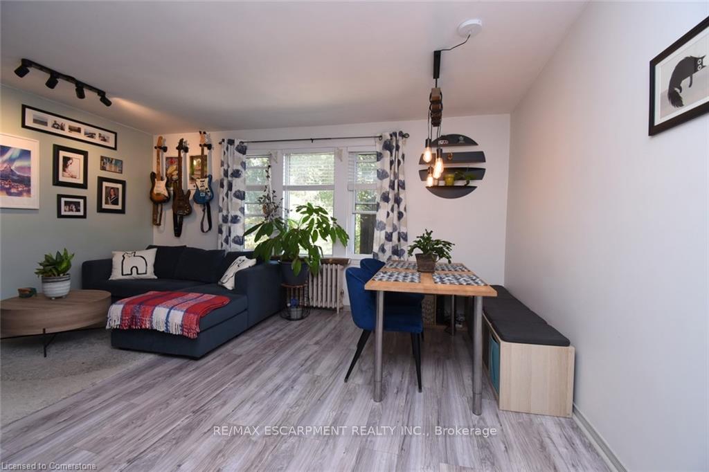 Photo 4 of Unit 10, 356 Hunter Street E, Hamilton, Stinson — HOMEH