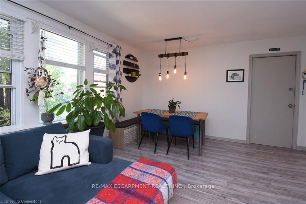 Photo 6 of Unit 10, 356 Hunter Street E, Hamilton, Stinson — HOMEH