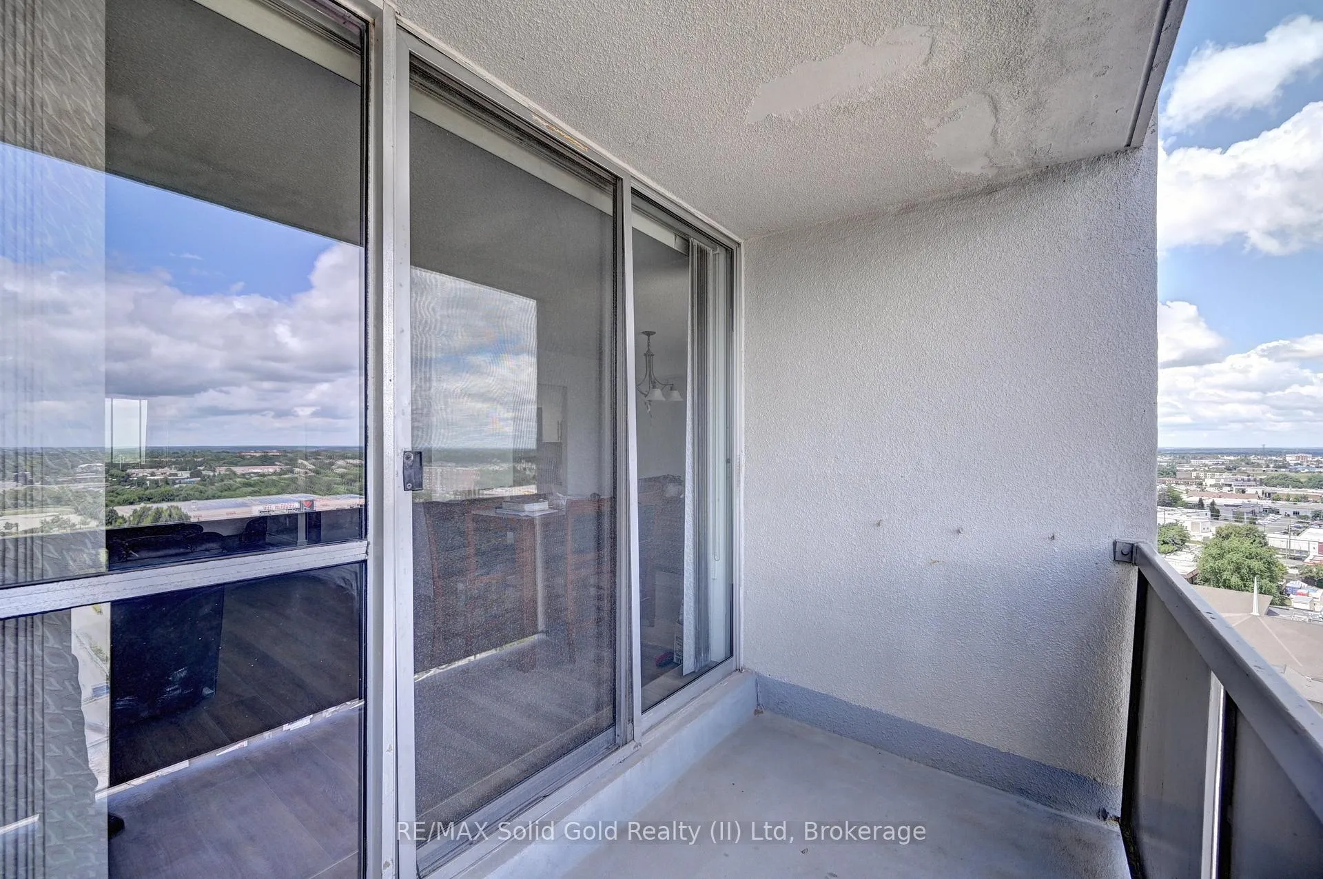 Photo 28 of Unit 1502, 375 King Street N, Waterloo — HOMEH
